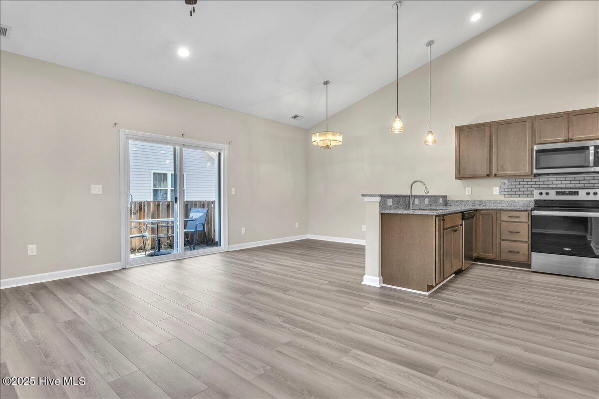 158 Lincoln Place Circle