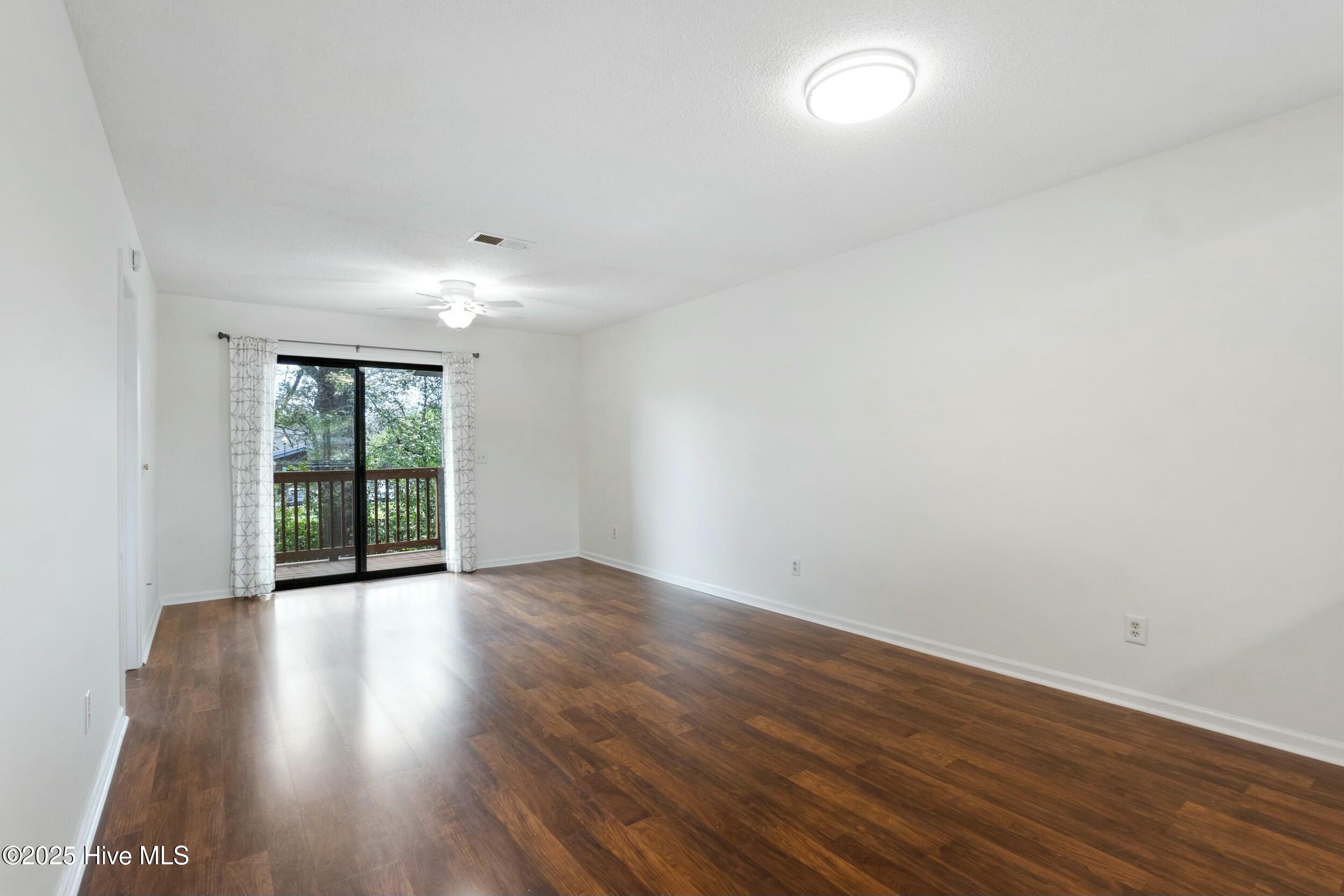 3729 Saint Johns Court, Unit B