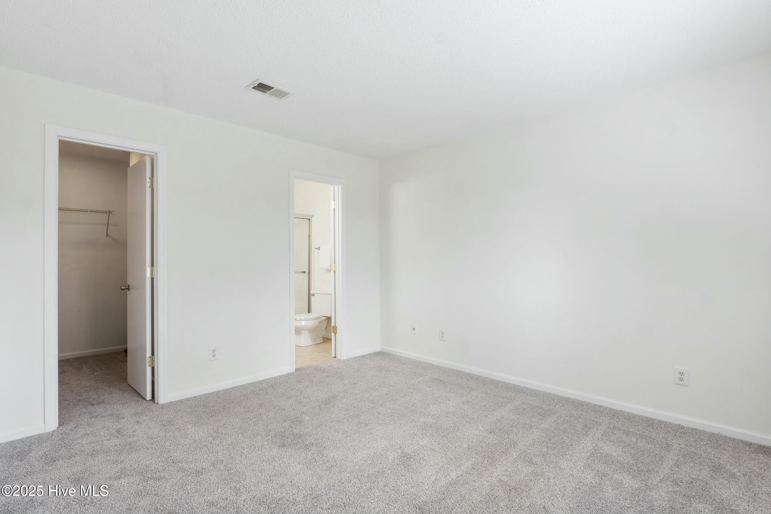 3729 Saint Johns Court, Unit B