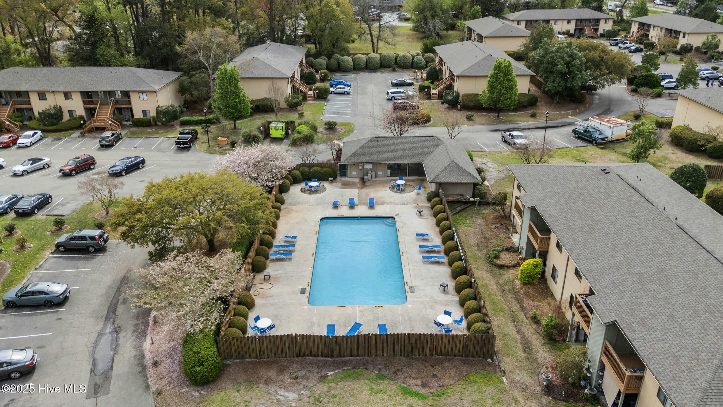 3729 Saint Johns Court, Unit B