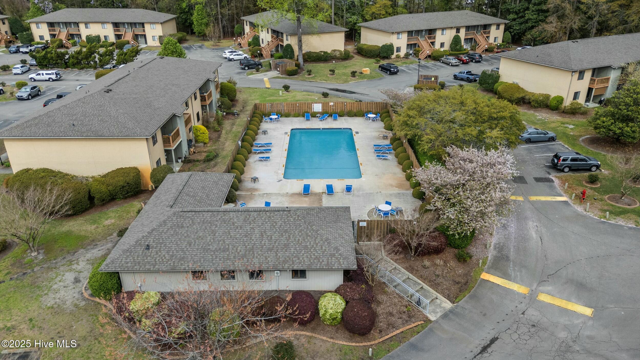 3729 Saint Johns Court, Unit B