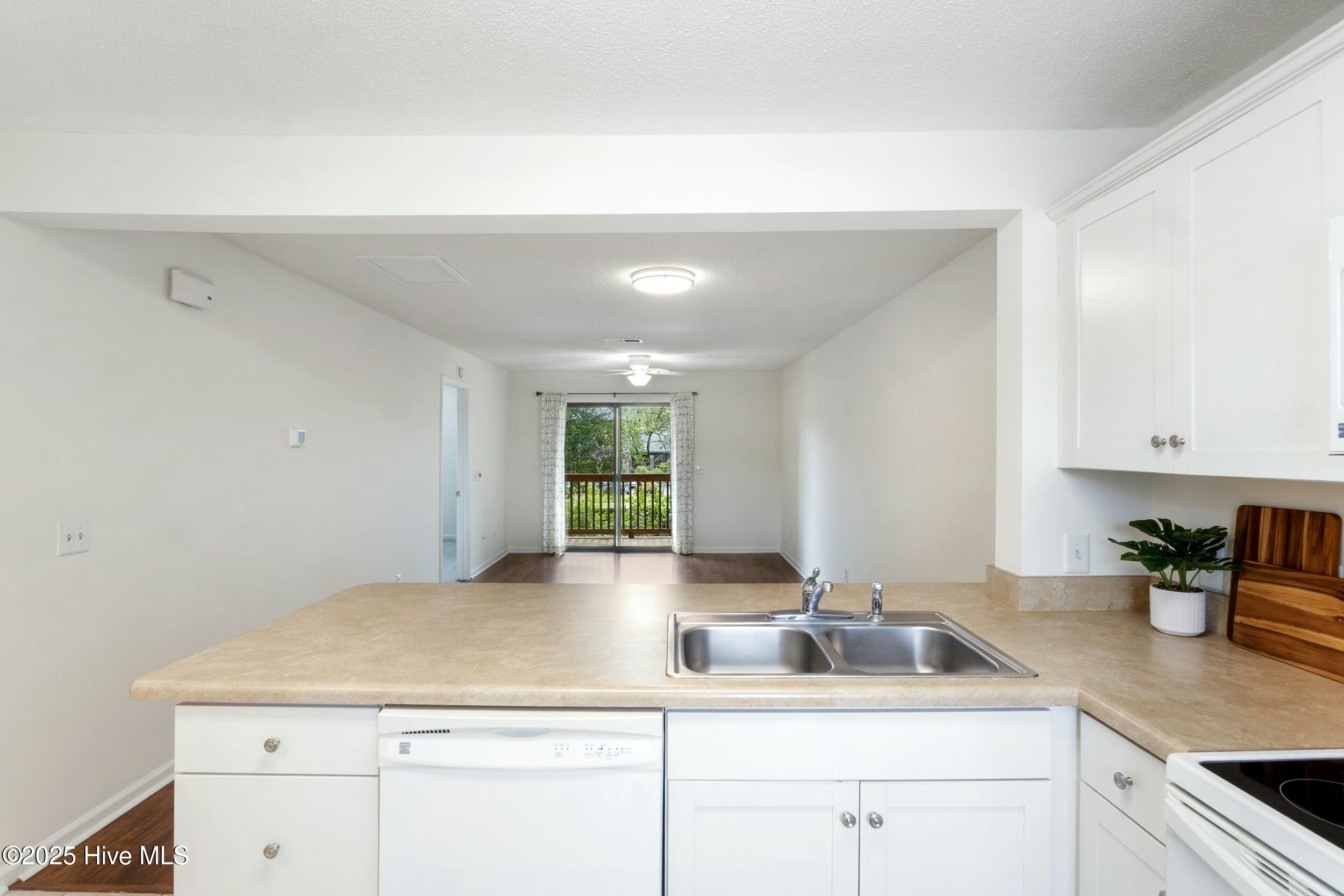 3729 Saint Johns Court, Unit B