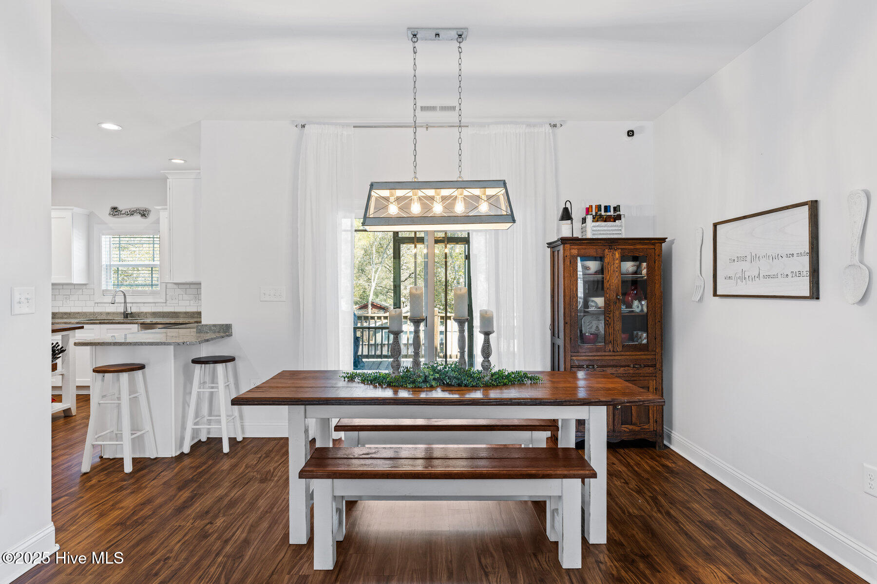 2204 W Oak Island Drive