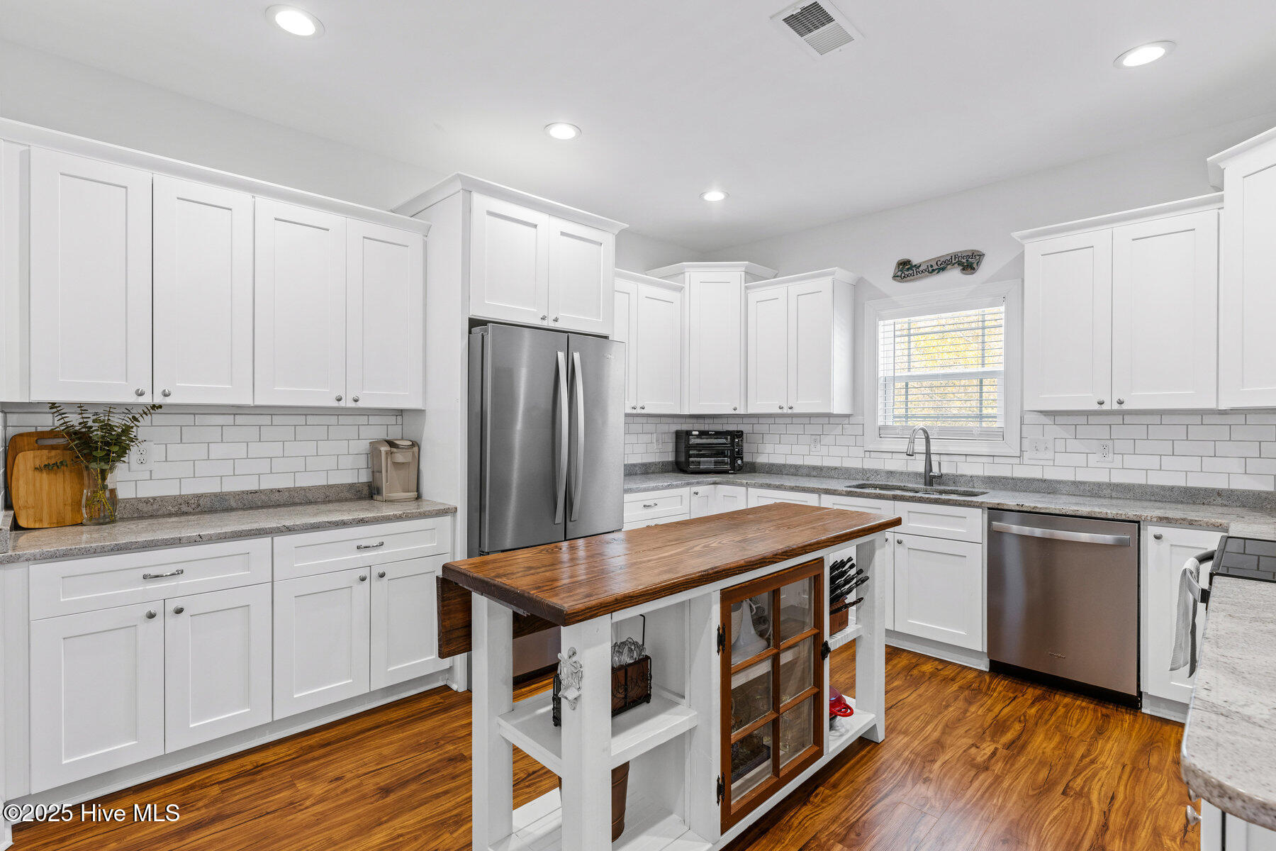 2204 W Oak Island Drive