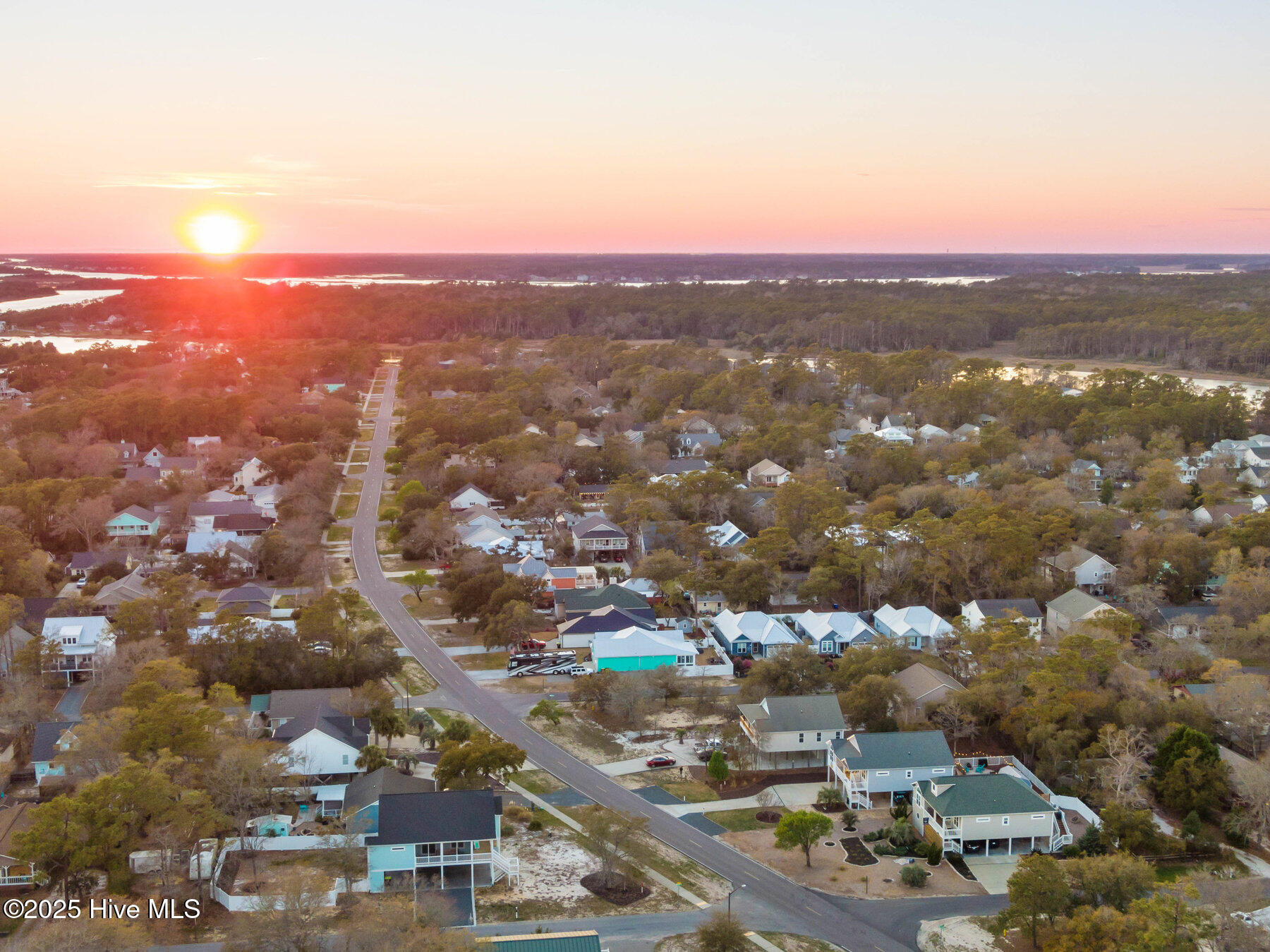 2204 W Oak Island Drive