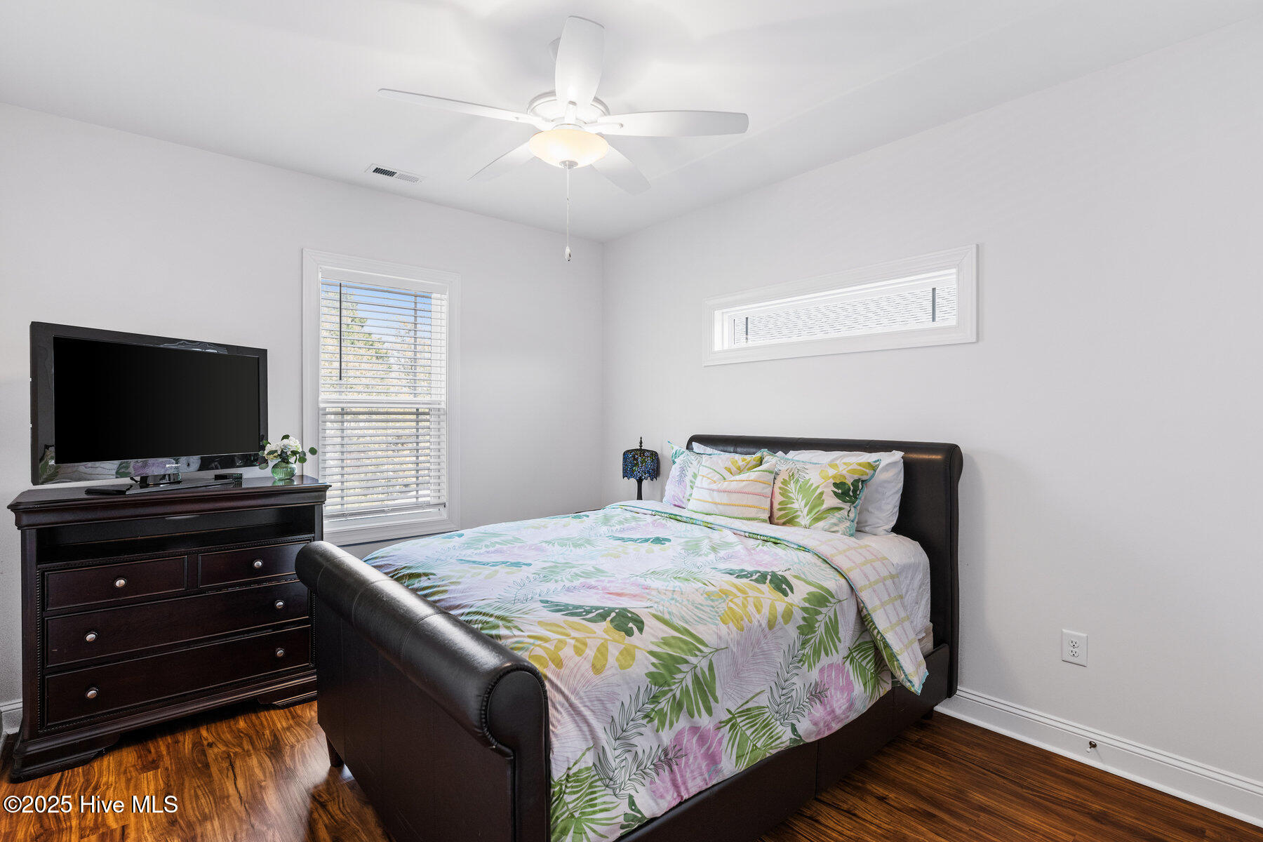 2204 W Oak Island Drive