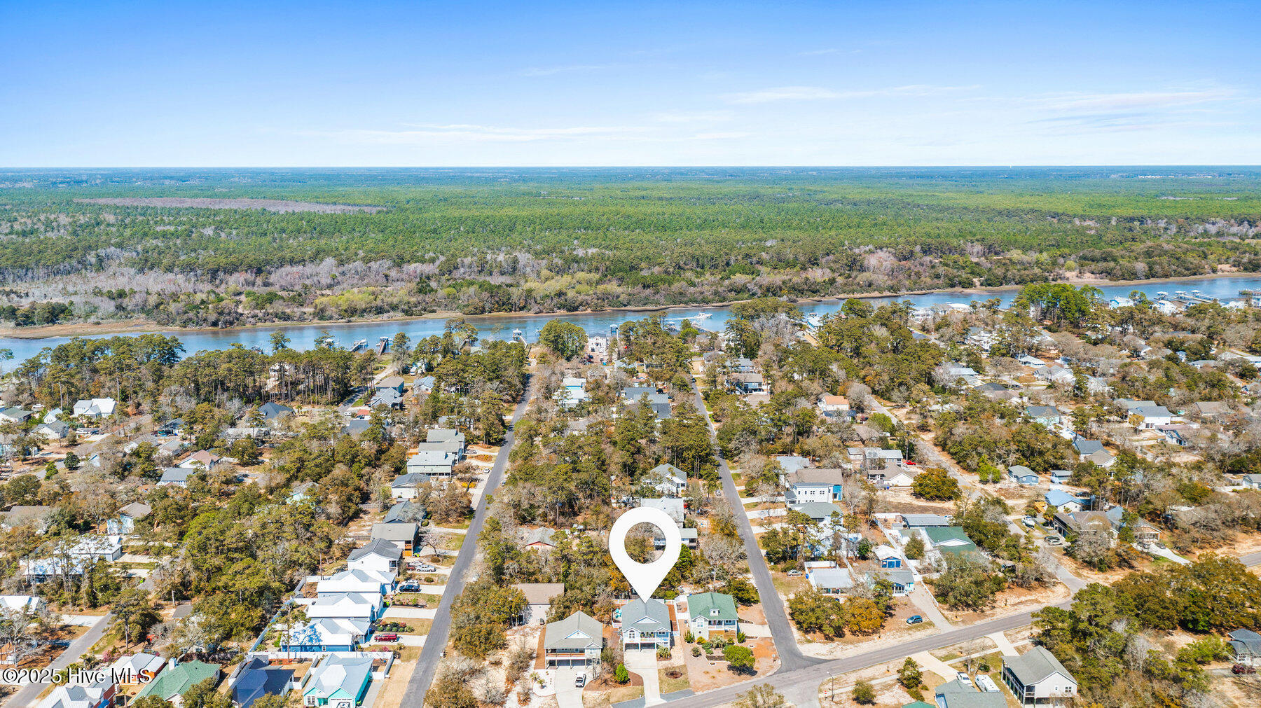 2204 W Oak Island Drive