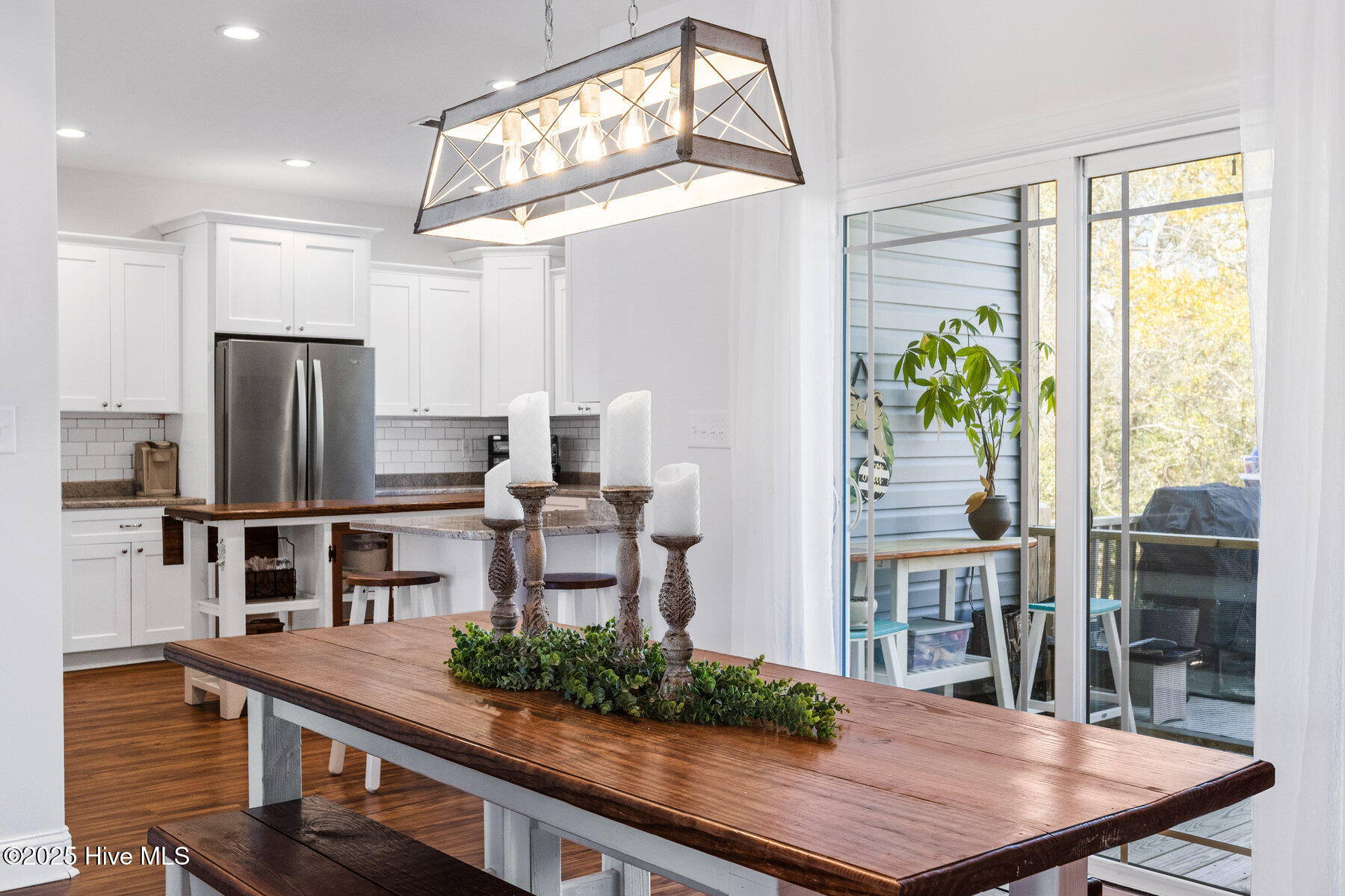 2204 W Oak Island Drive