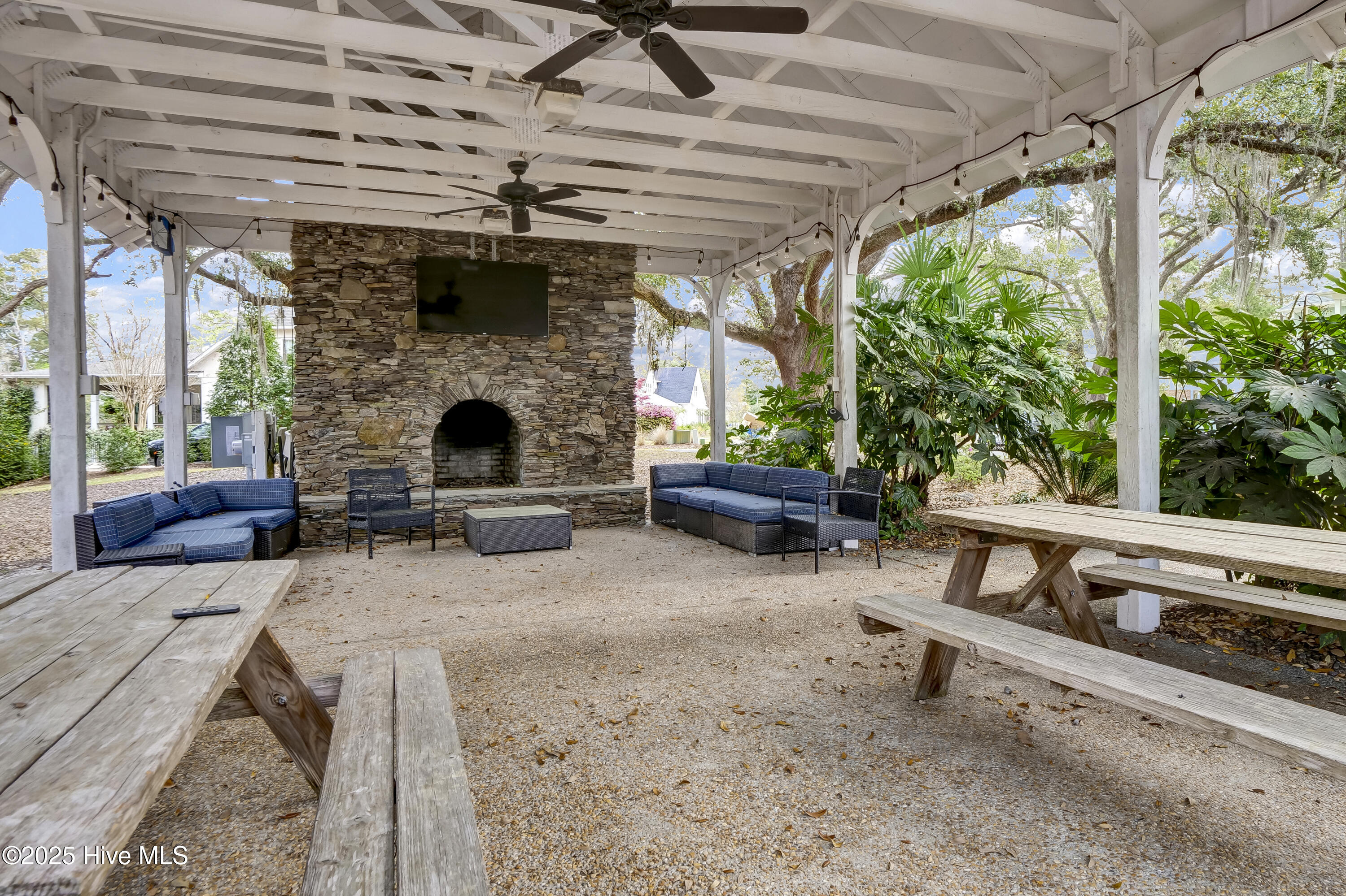 4117 Donnelly Lane