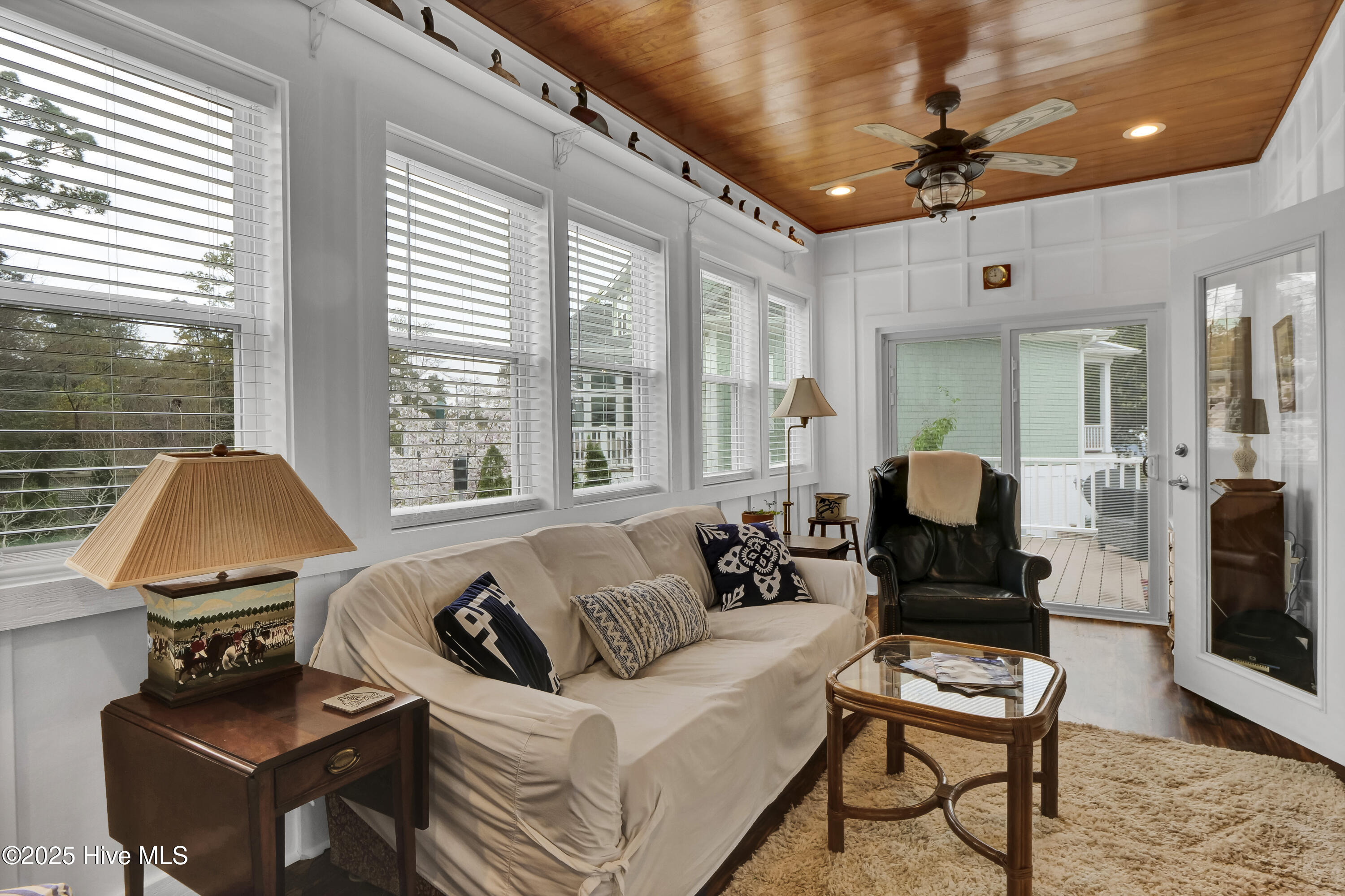 4117 Donnelly Lane