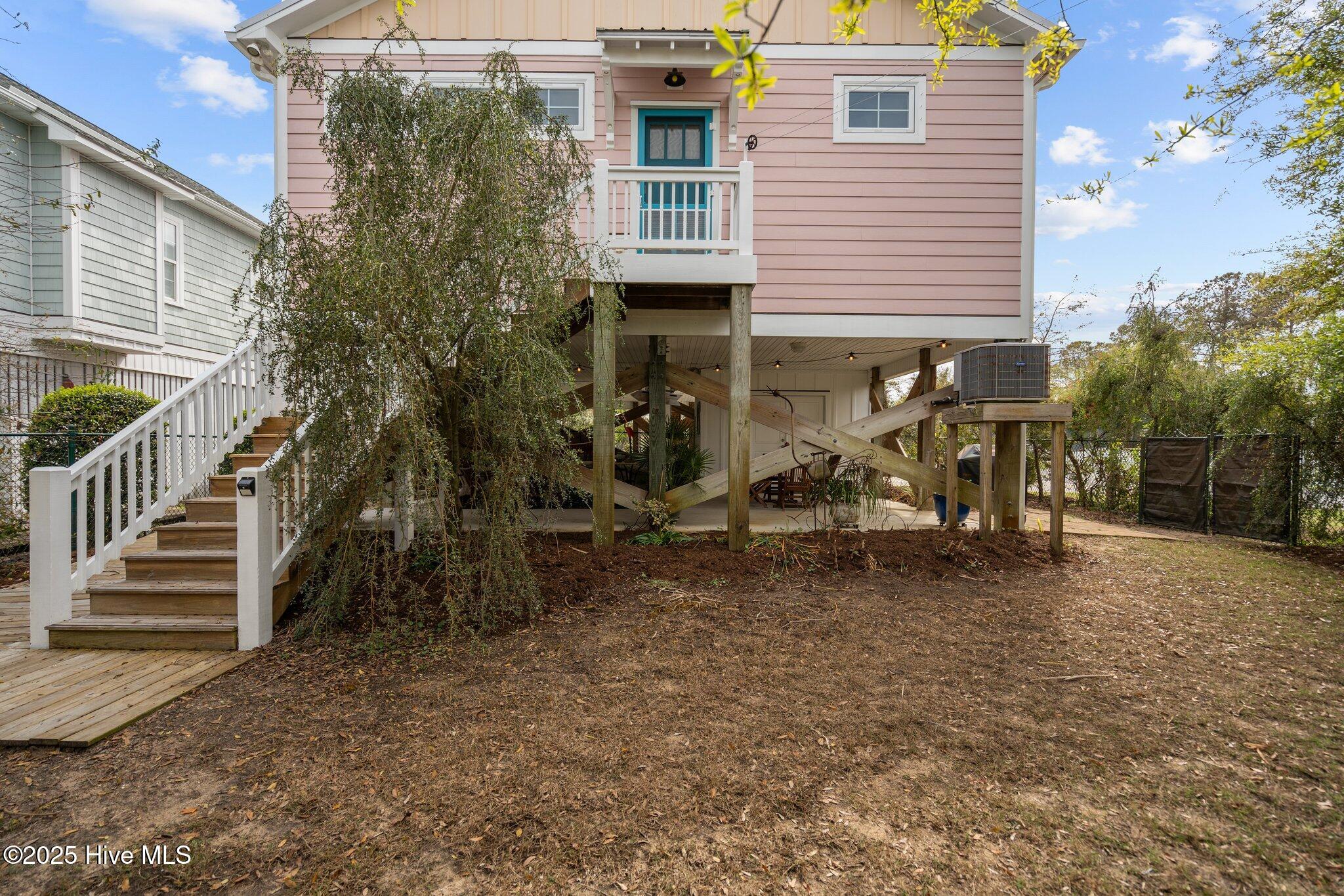 418 Columbia Avenue