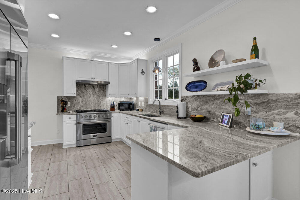 5102 Masonboro Harbour Drive