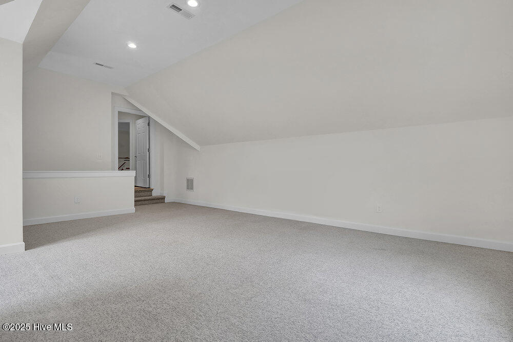 5102 Masonboro Harbour Drive