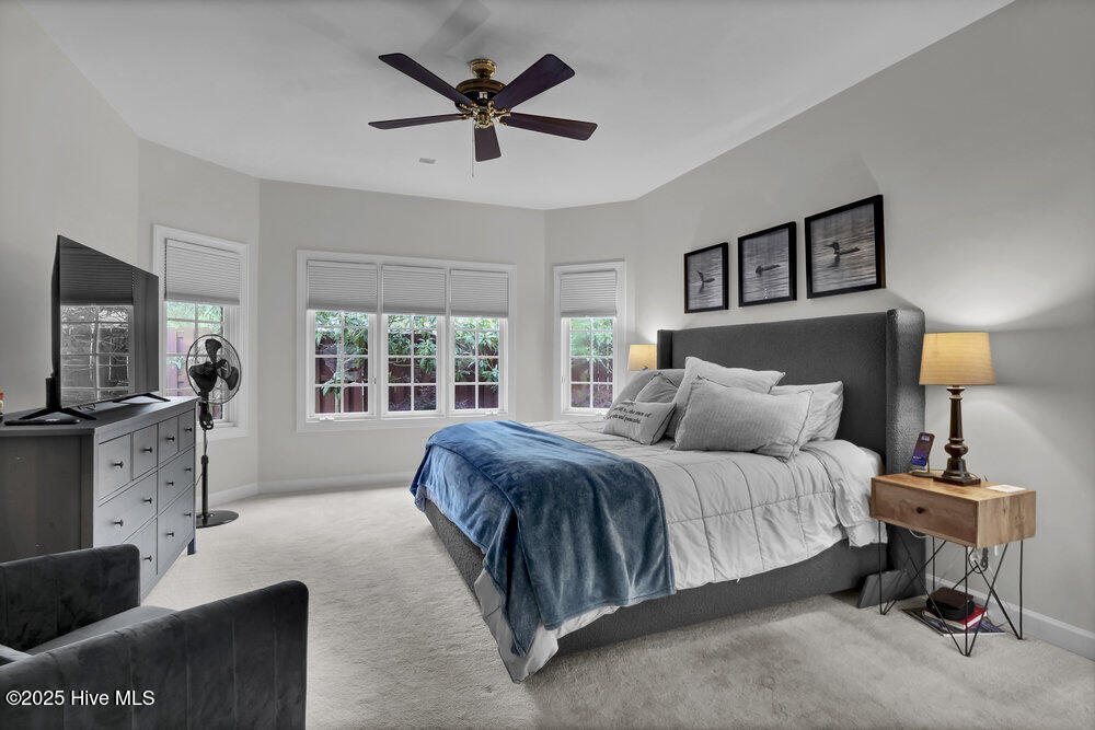 5102 Masonboro Harbour Drive