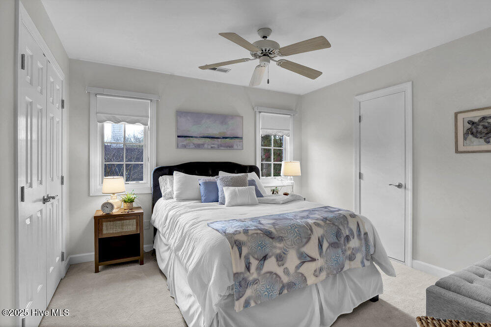 5102 Masonboro Harbour Drive