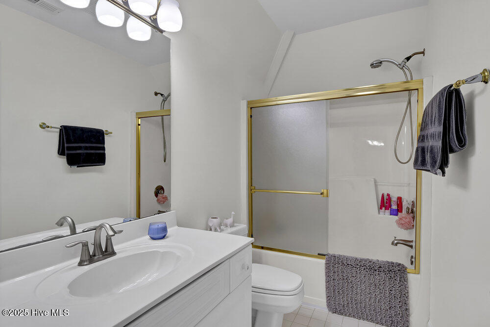 5102 Masonboro Harbour Drive