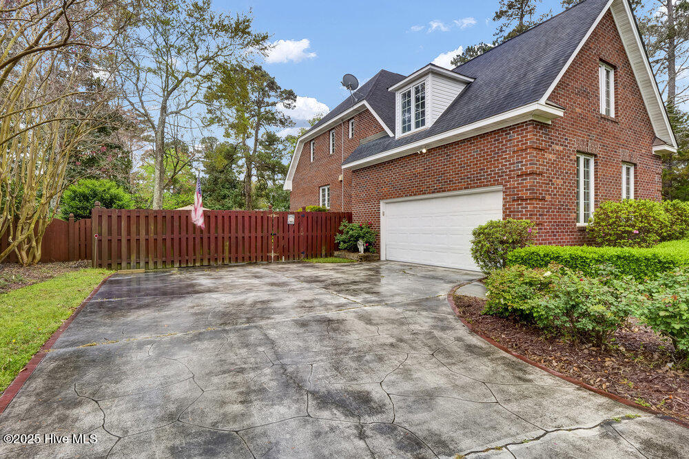 5102 Masonboro Harbour Drive