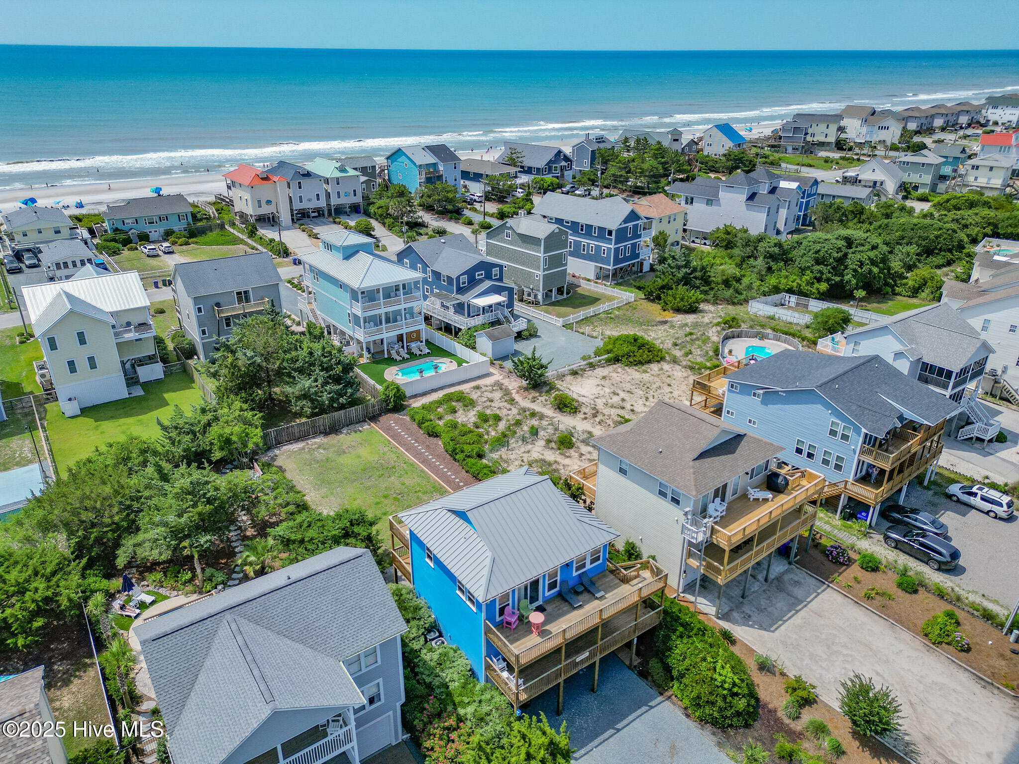 614 S Topsail Drive