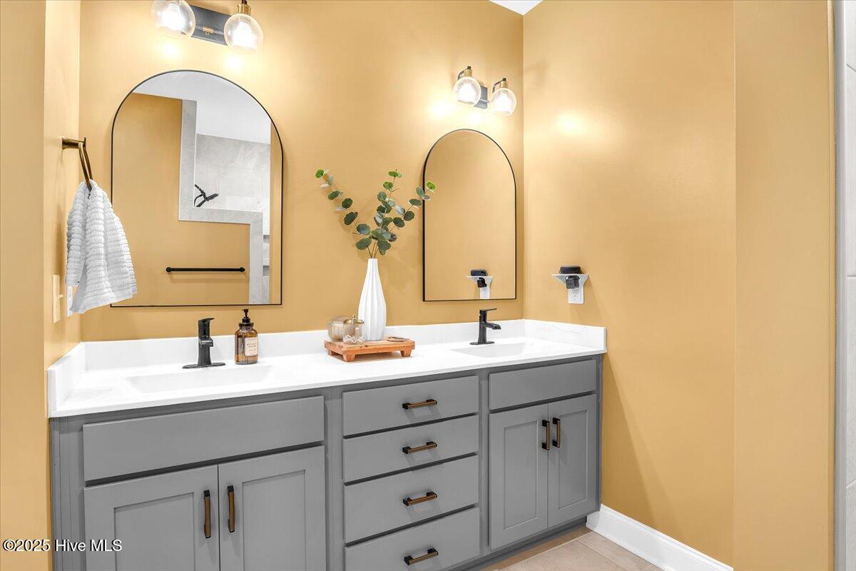 7349 Oakland Country Court