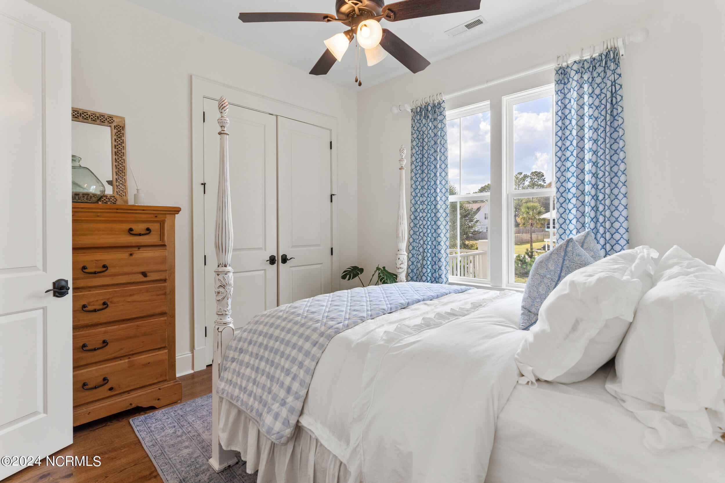 46 Hammock Watch Way