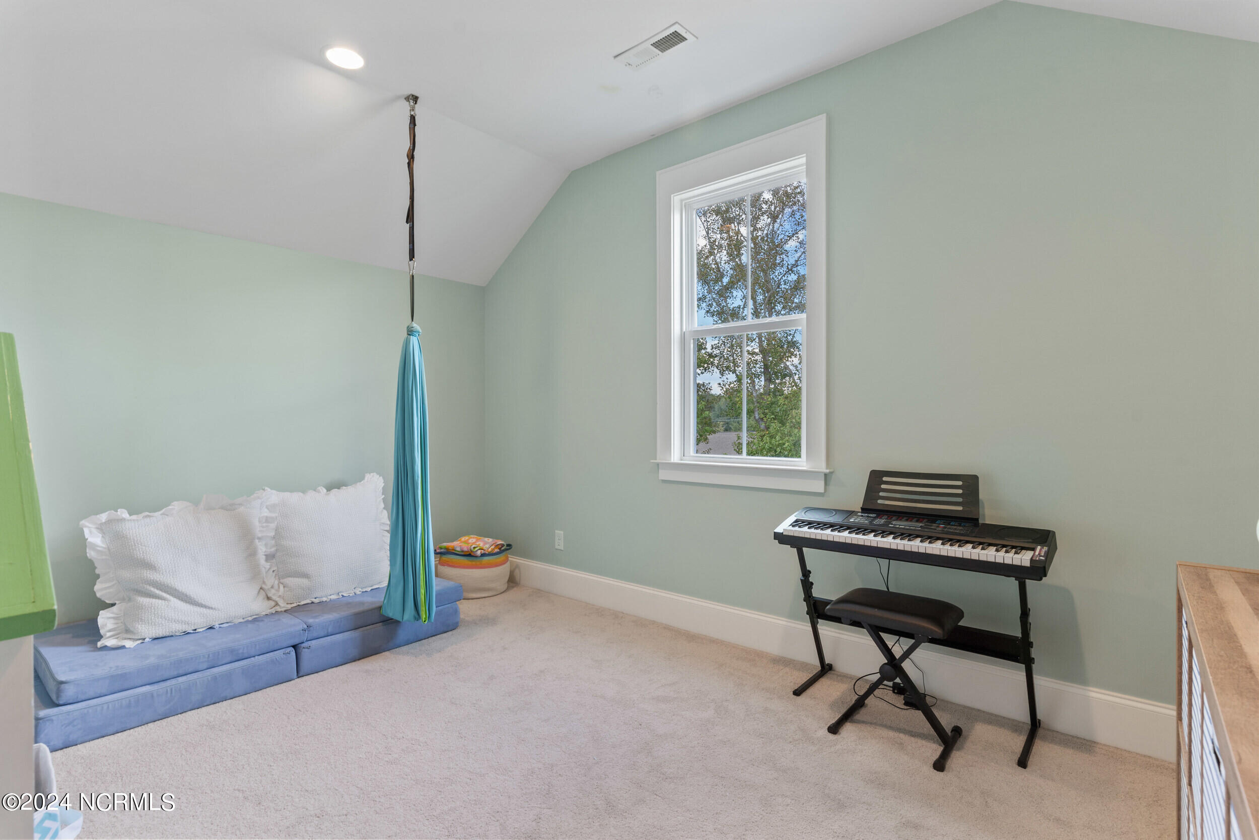 46 Hammock Watch Way