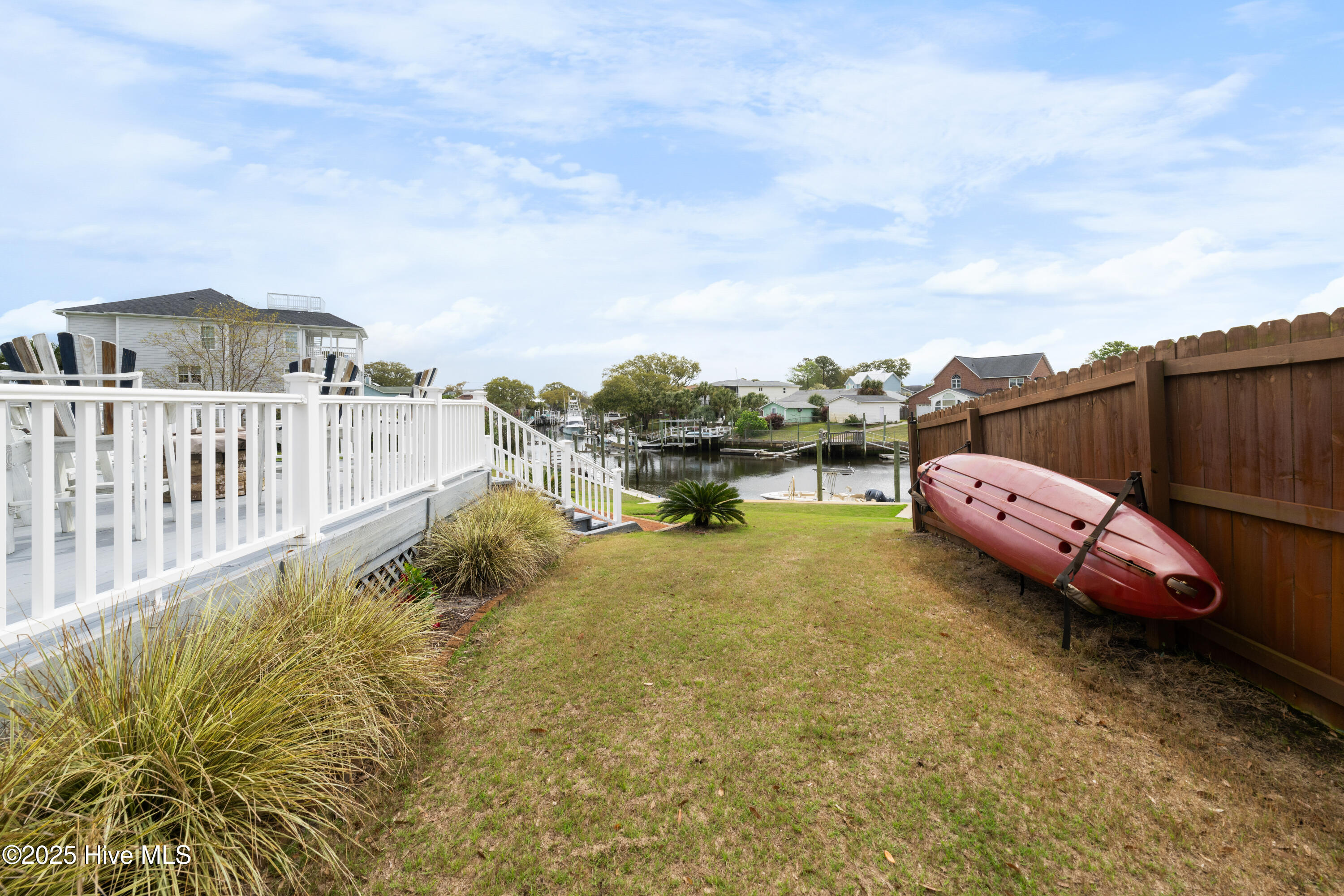 227 Peninsula Drive