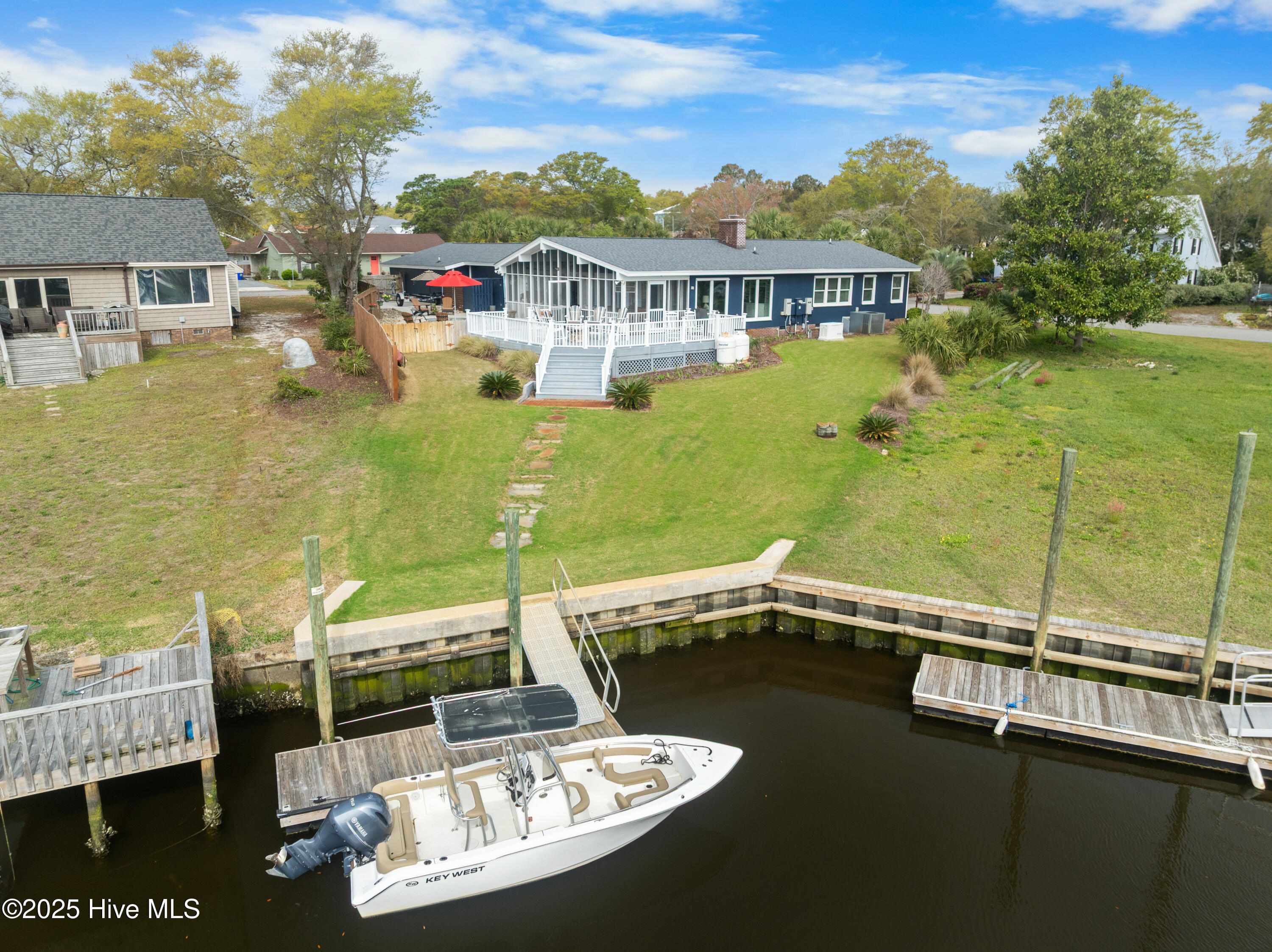 227 Peninsula Drive