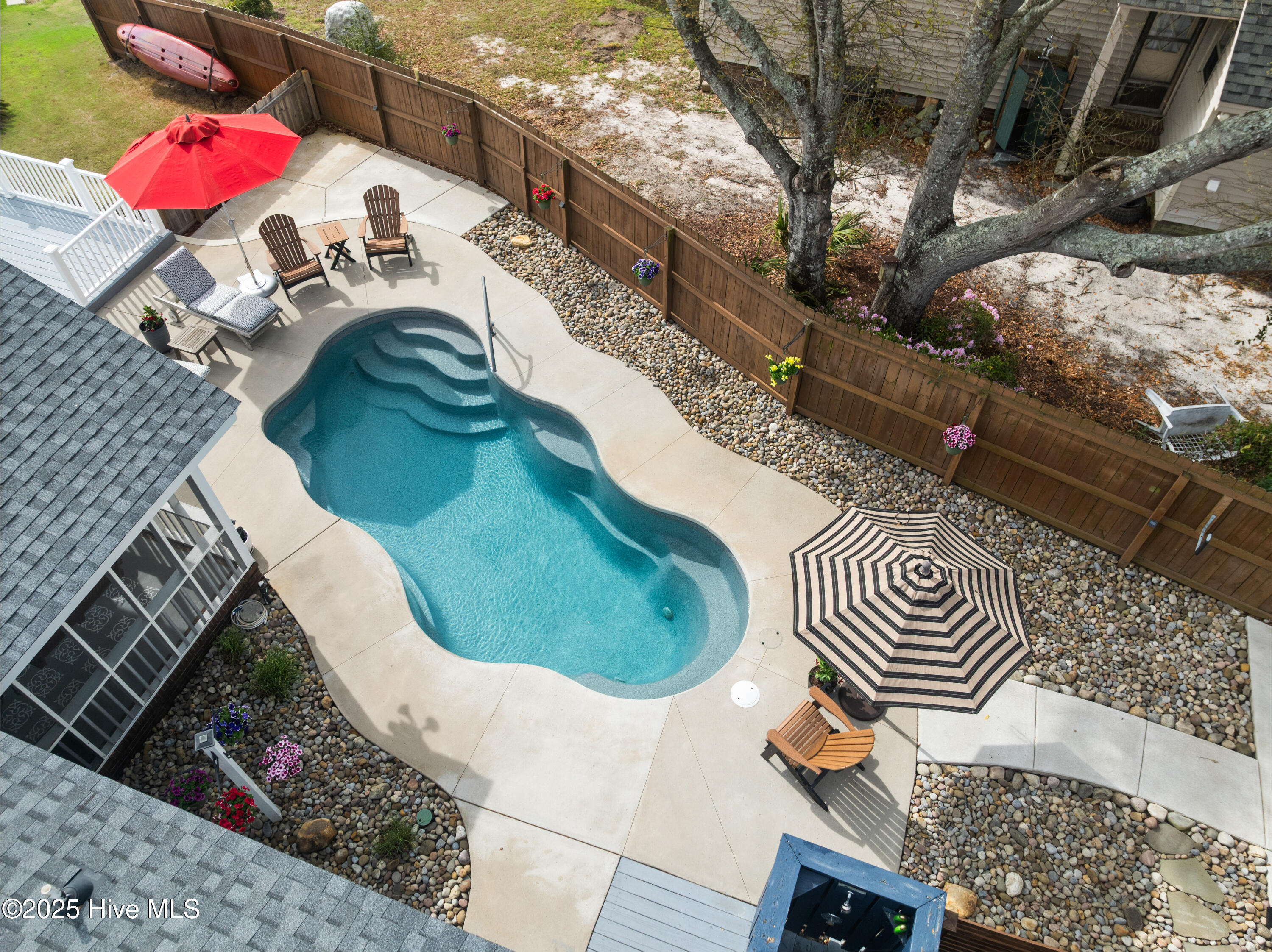 227 Peninsula Drive