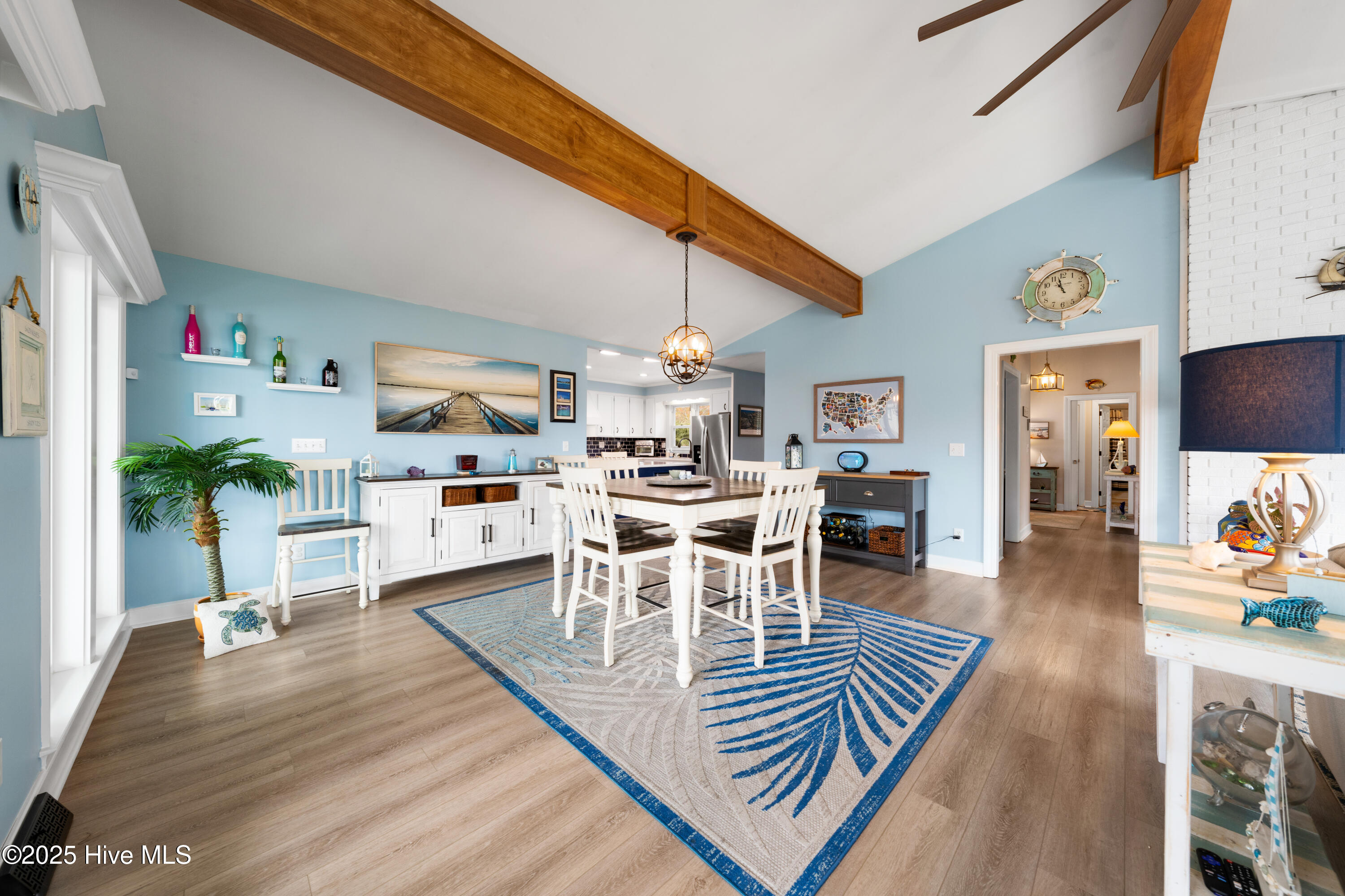 227 Peninsula Drive