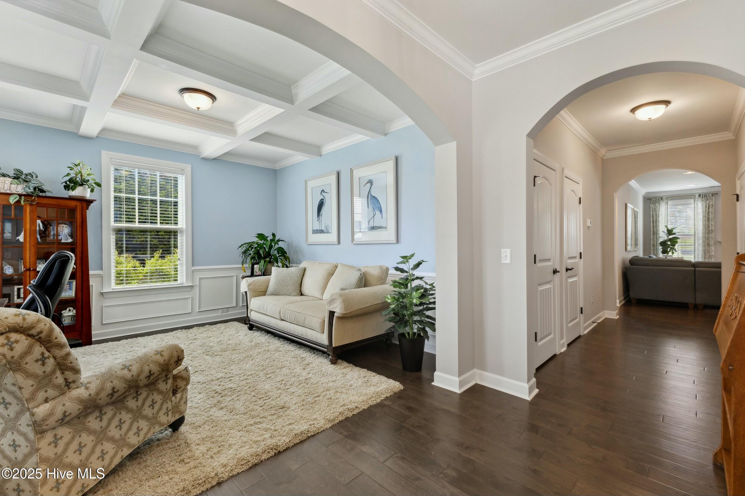 436 Island End Court