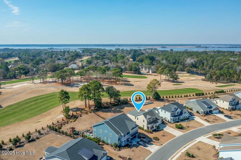 436 Island End Court