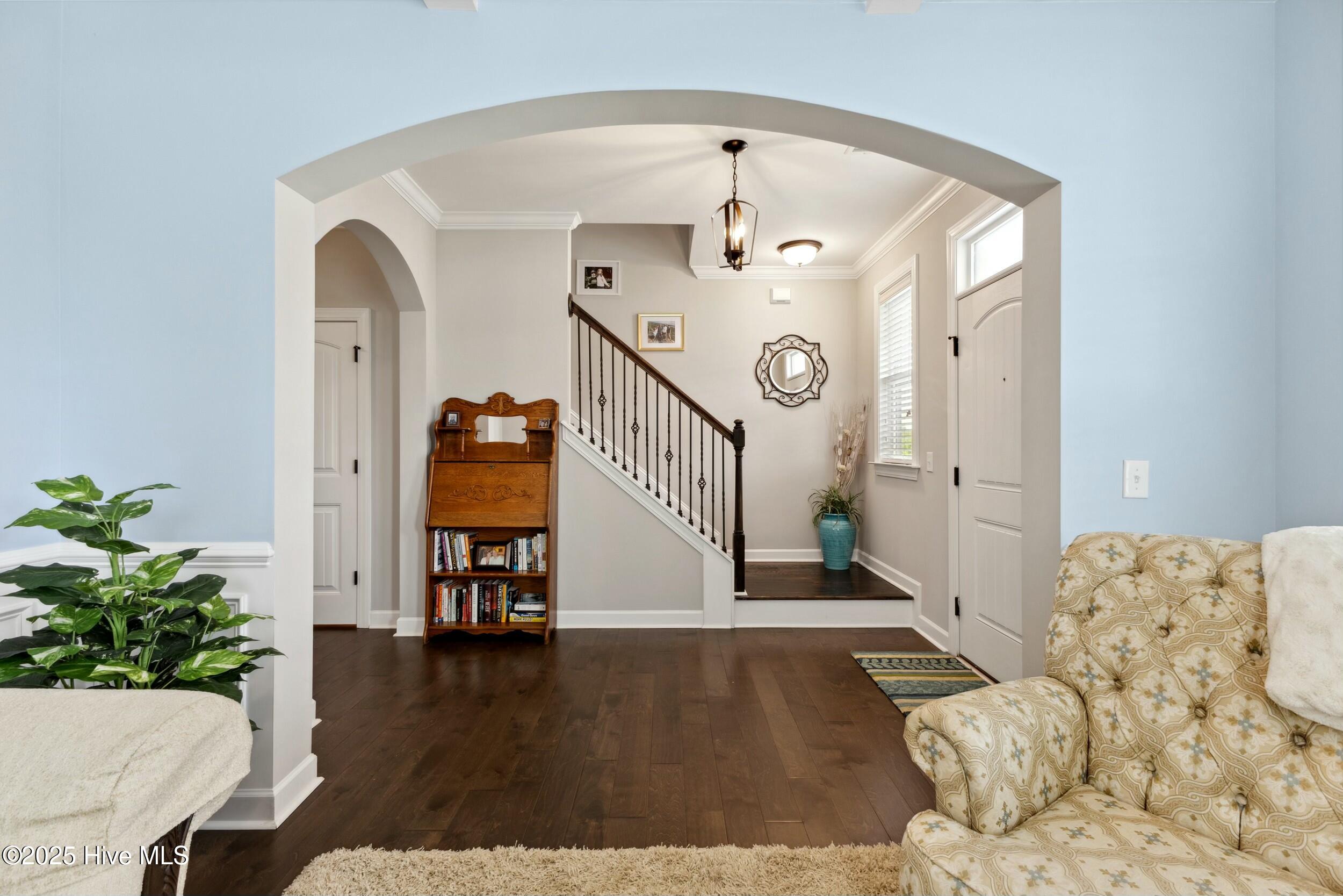 436 Island End Court