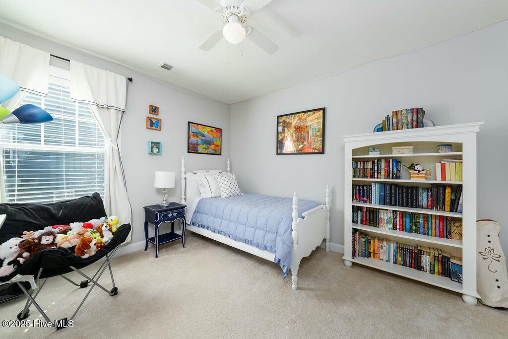 436 Island End Court