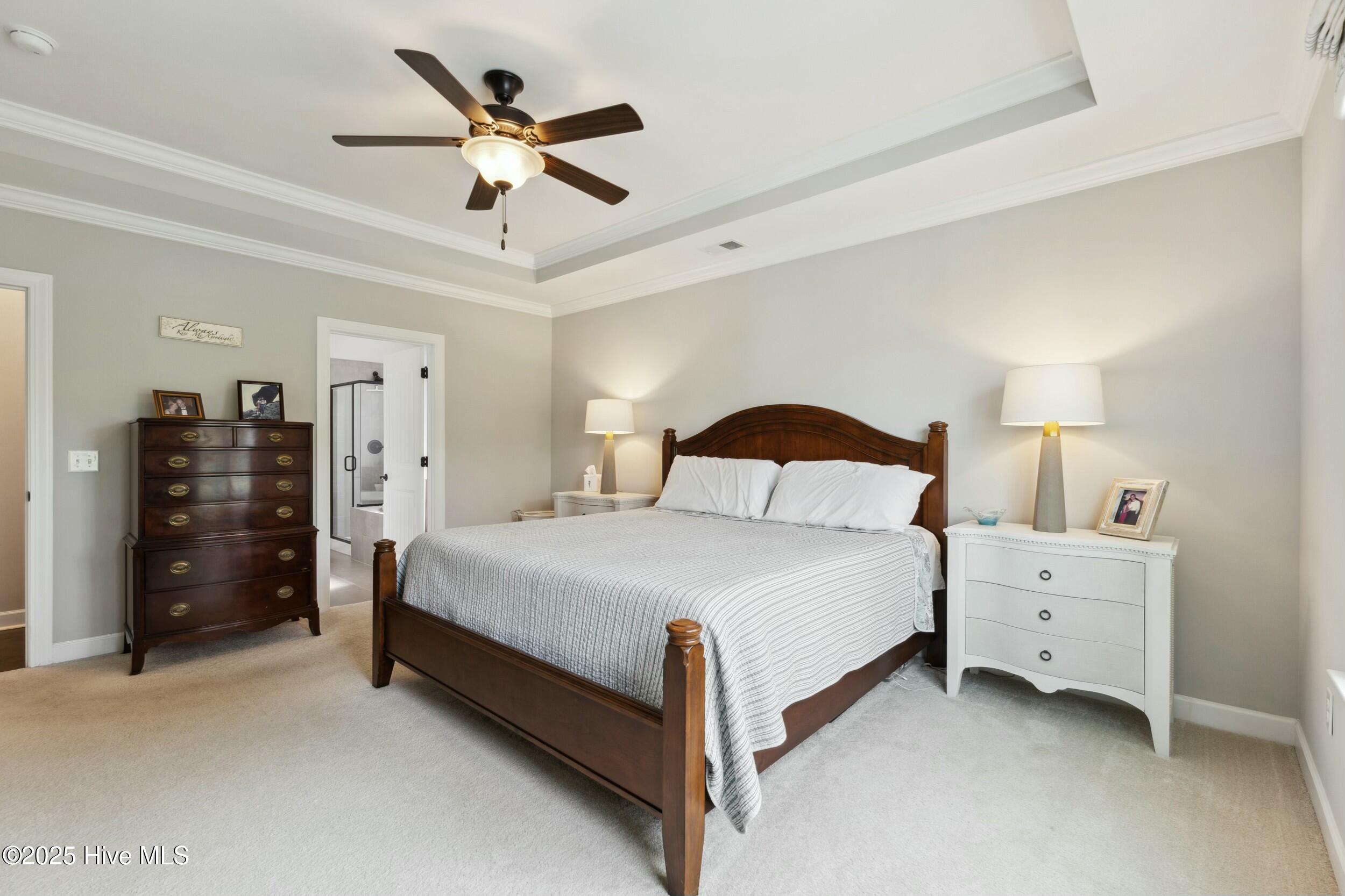 436 Island End Court