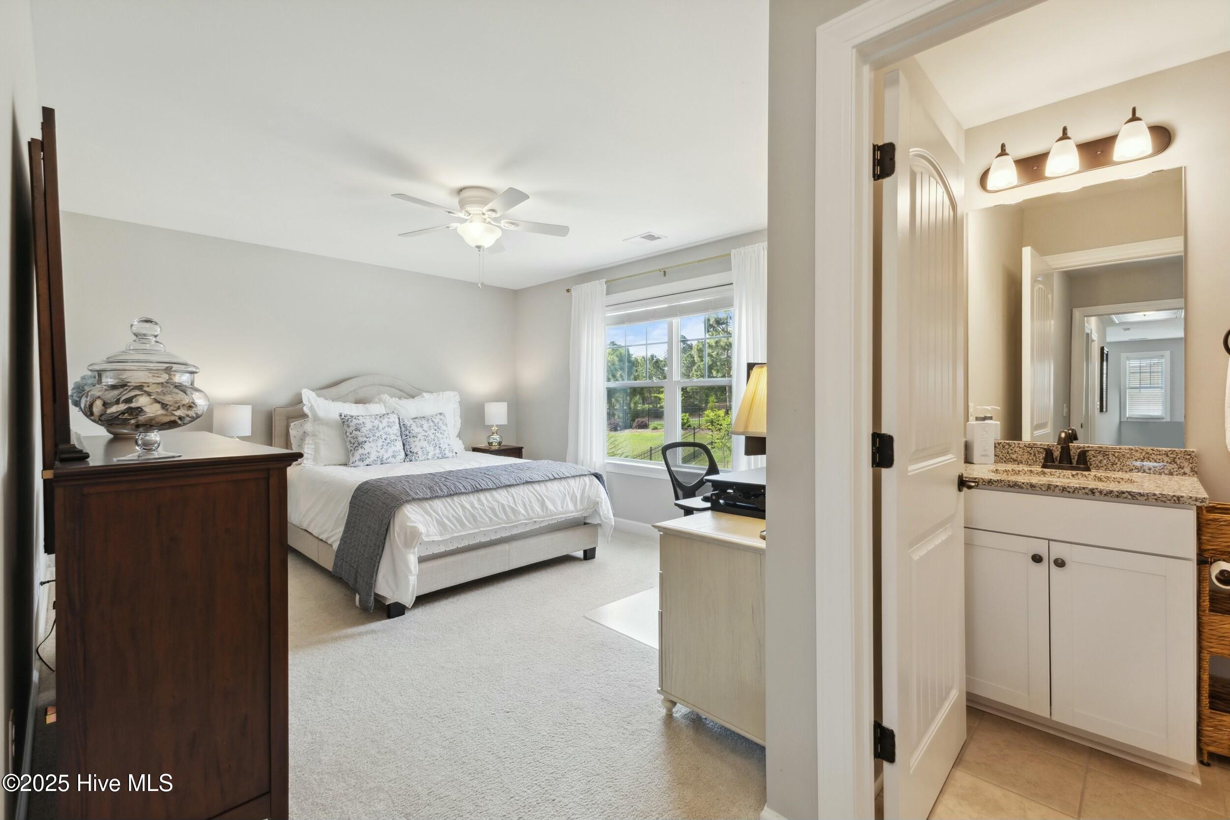 436 Island End Court