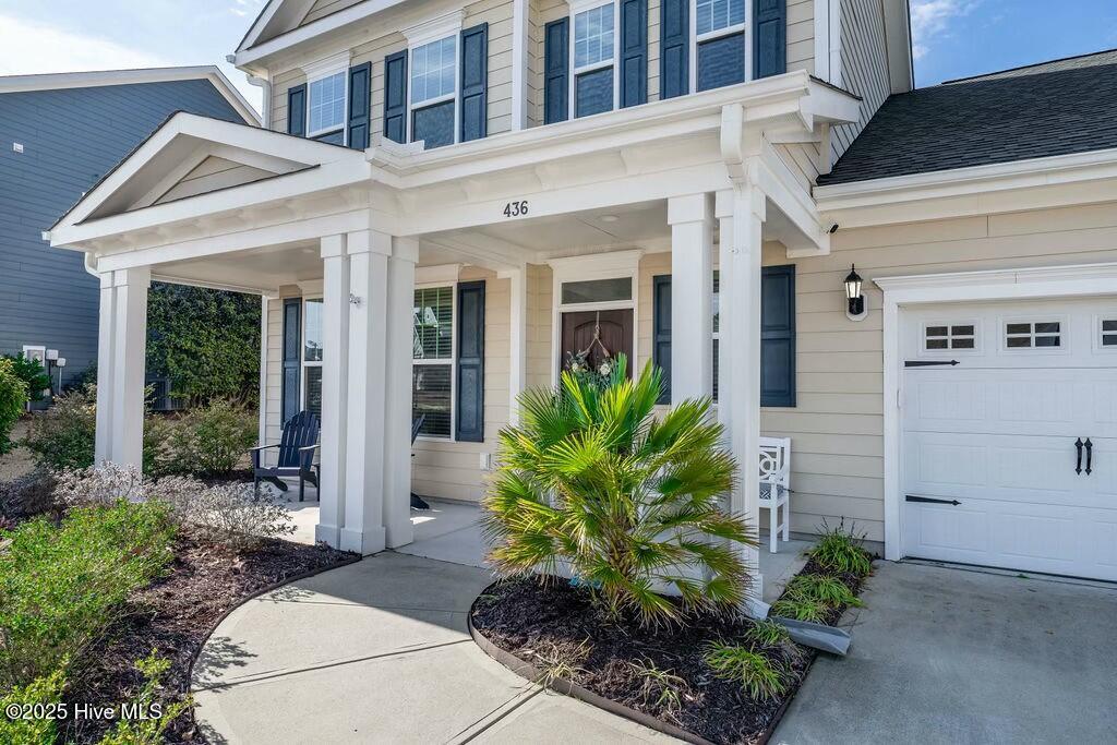 436 Island End Court