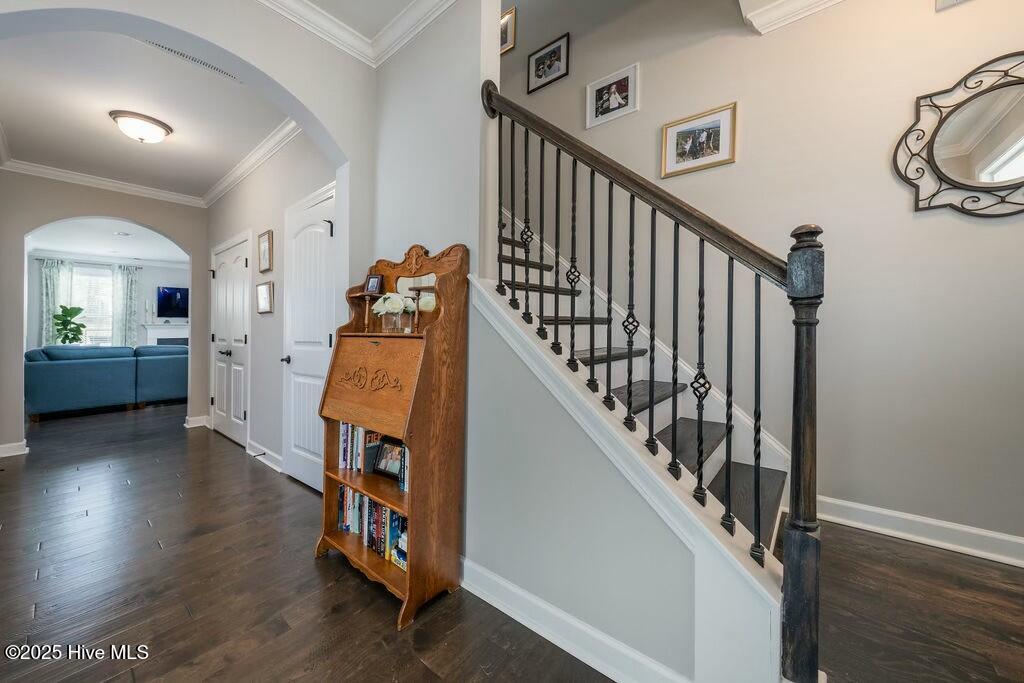 436 Island End Court