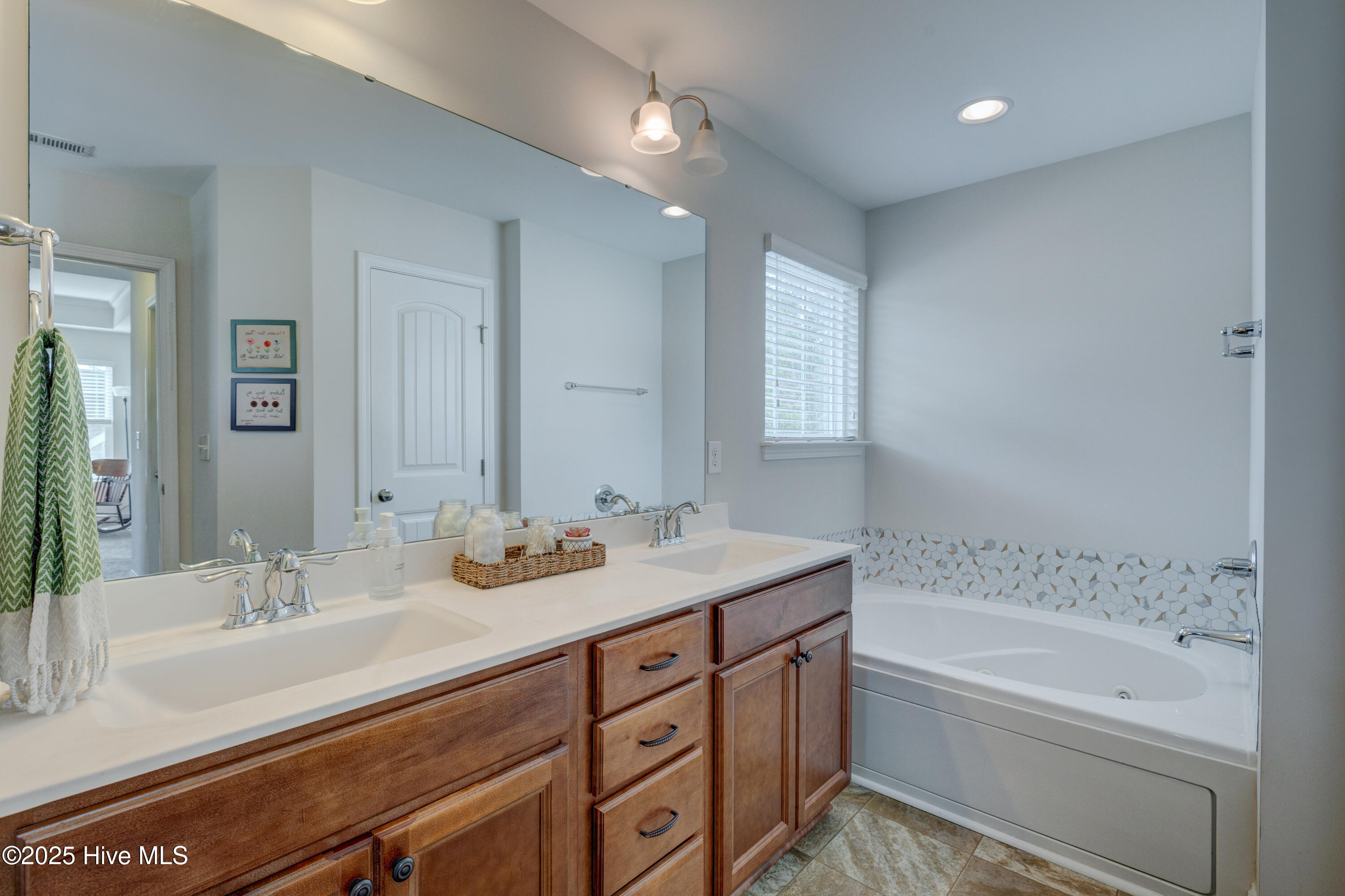 8603 Lanvale Forest Drive