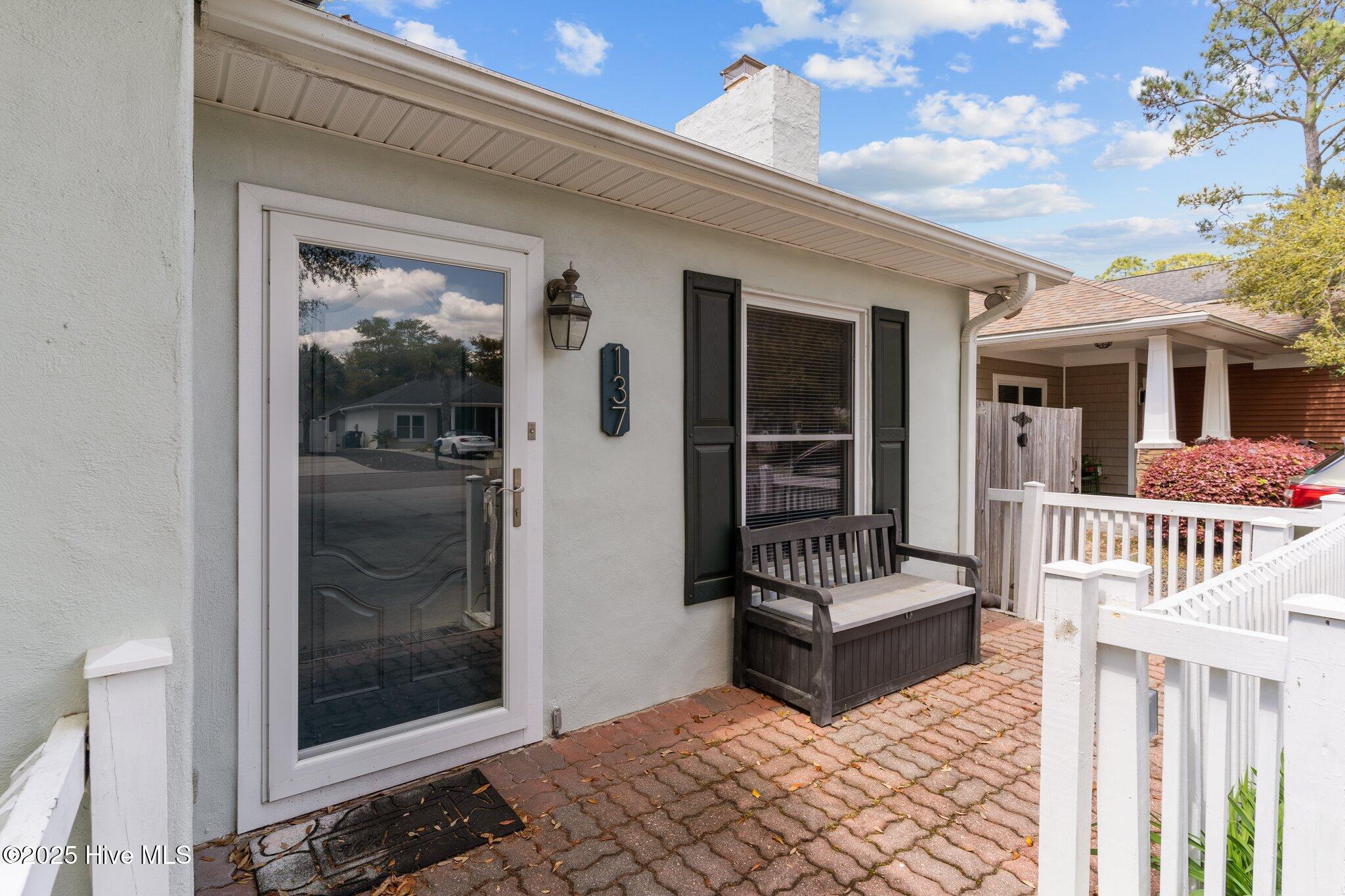 137 NW 3rd Street