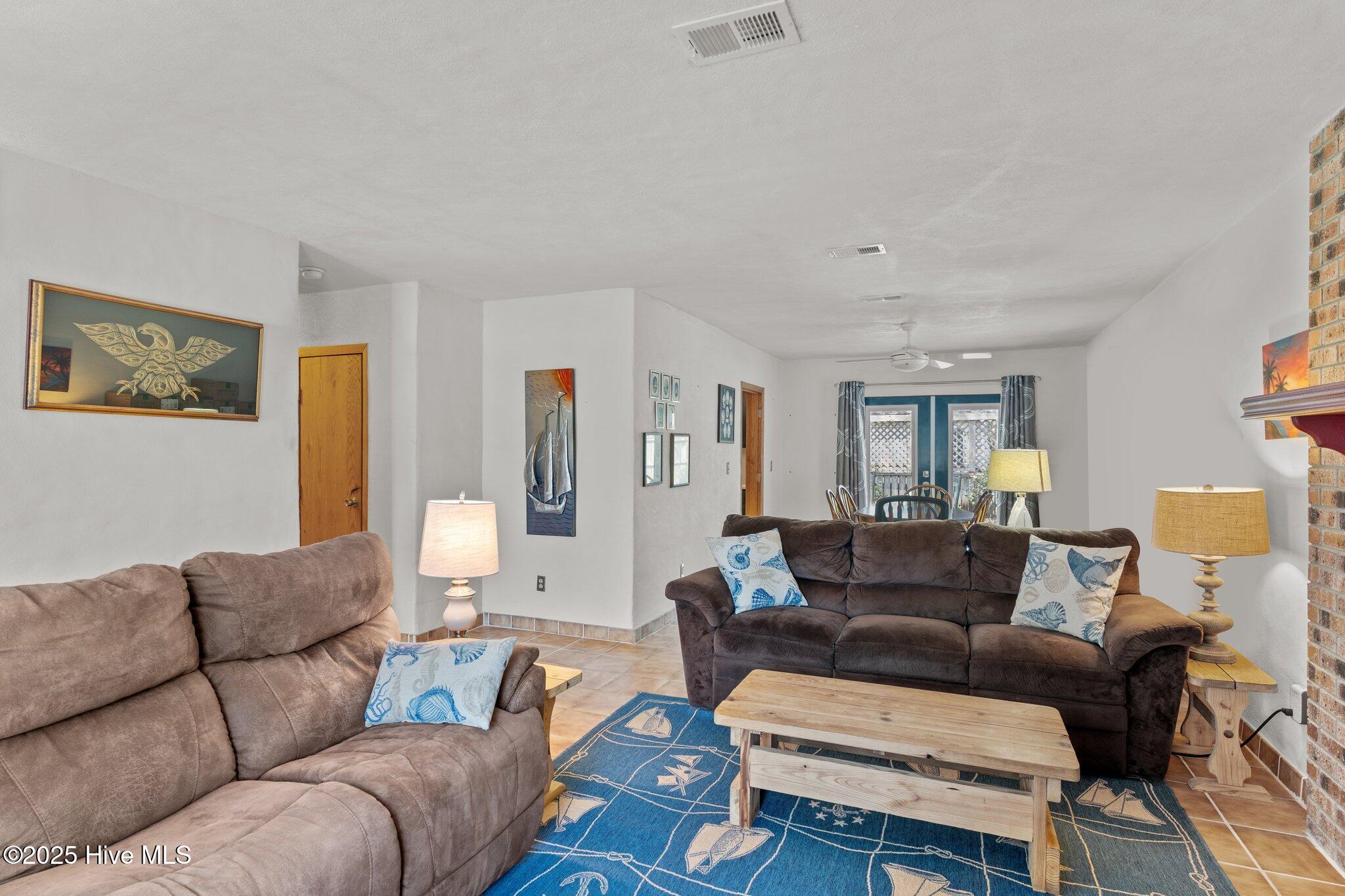 137 NW 3rd Street