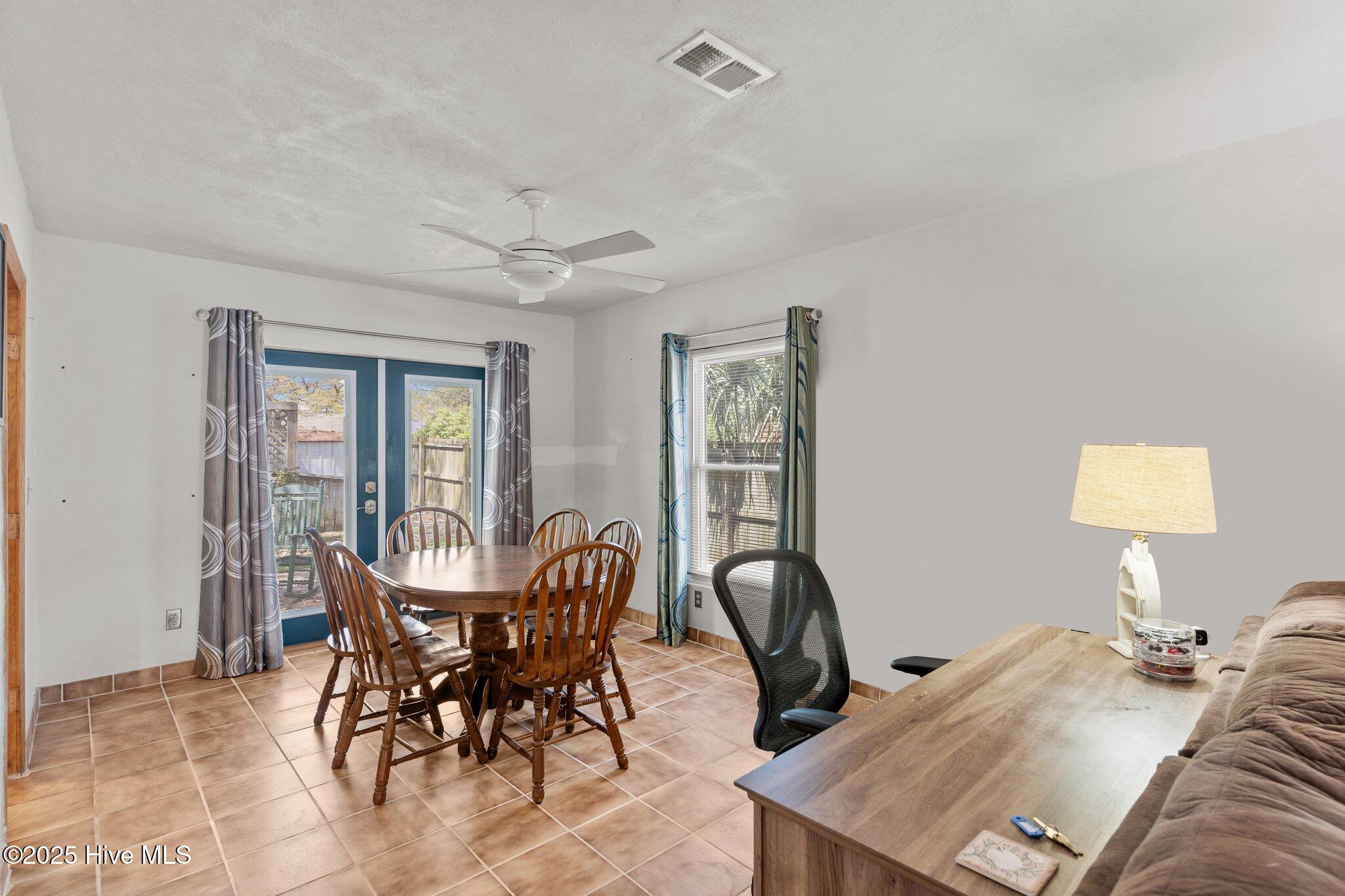 137 NW 3rd Street