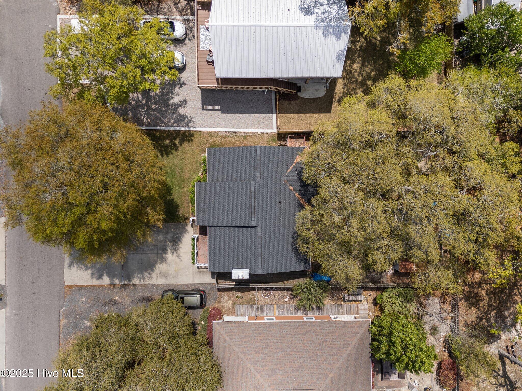 137 NW 3rd Street