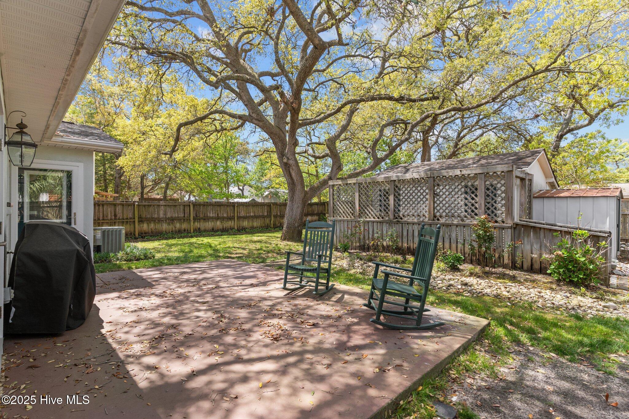 137 NW 3rd Street