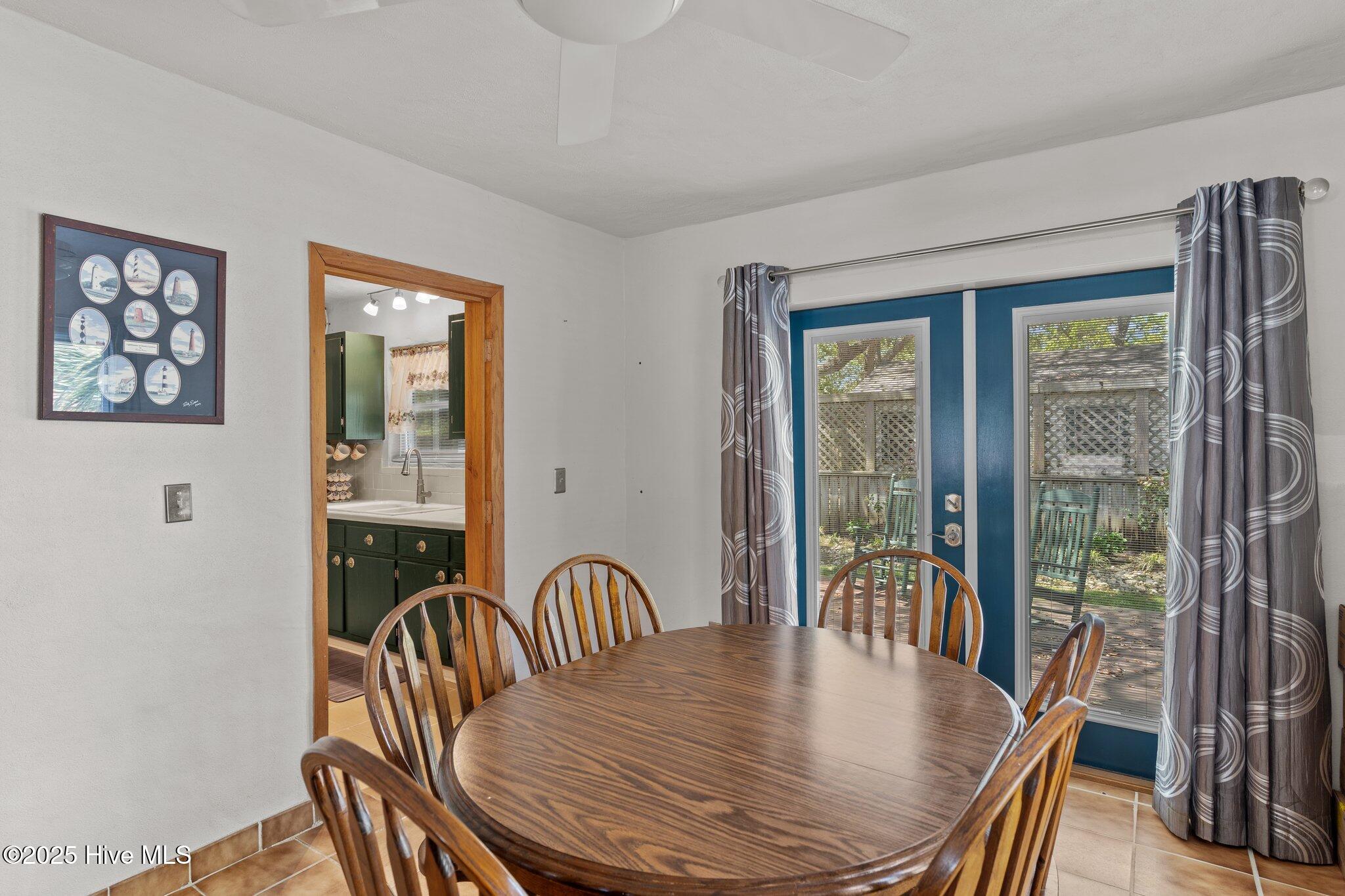 137 NW 3rd Street