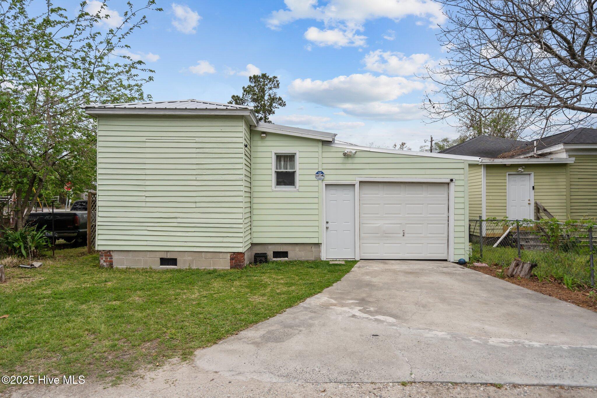 1204 Castle Street