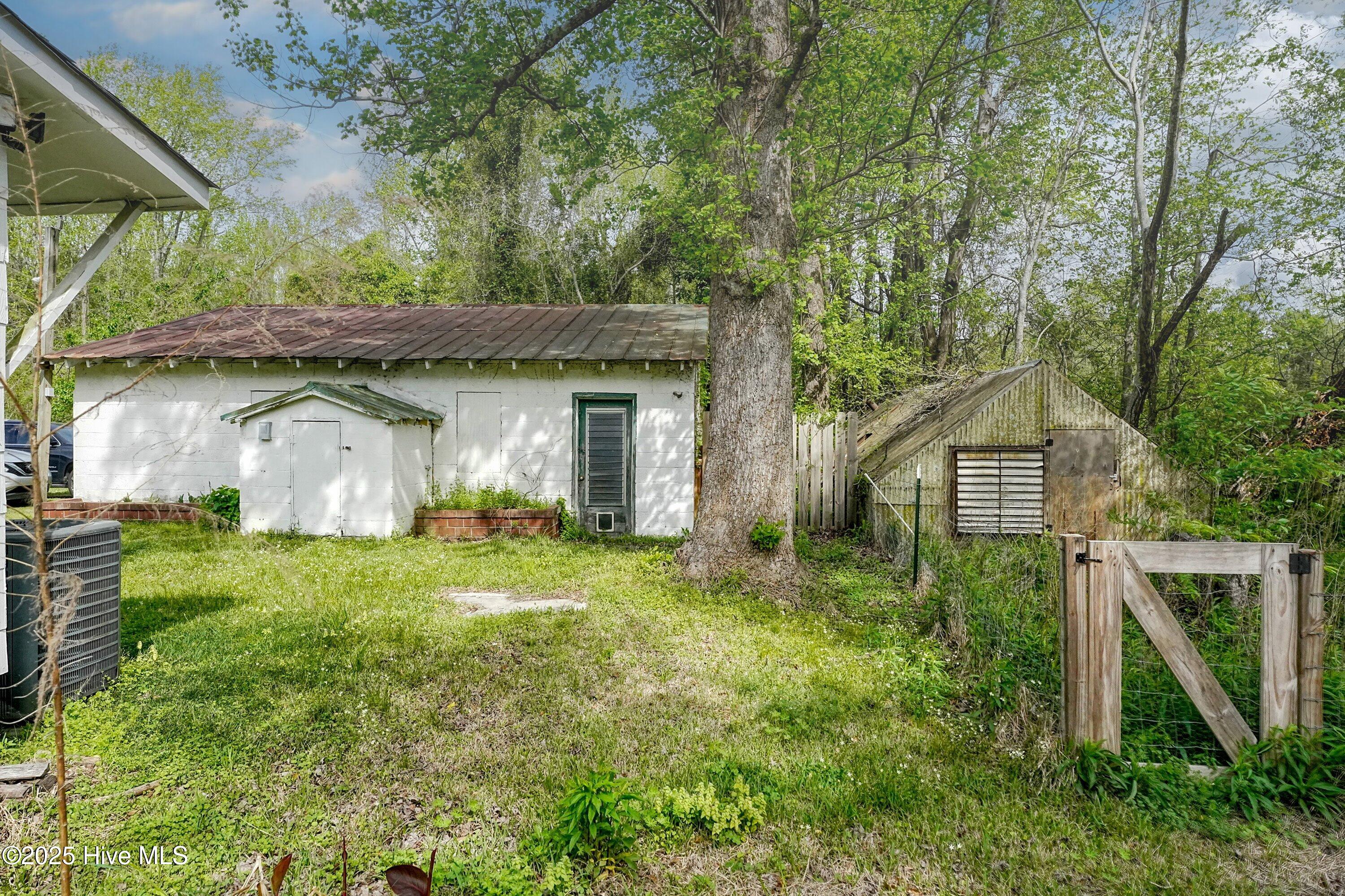 4121 Castle Hayne Road