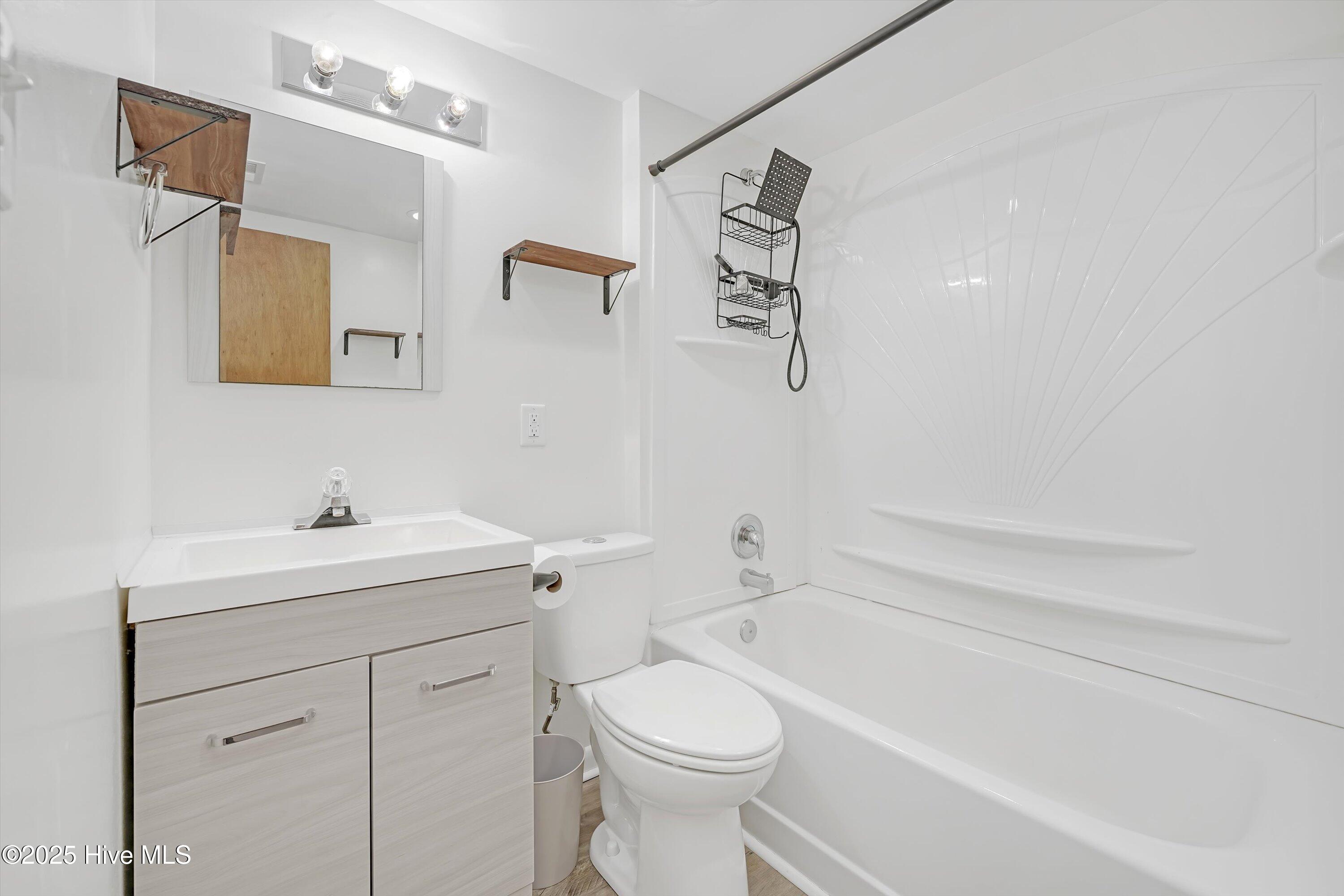 4121 Castle Hayne Road