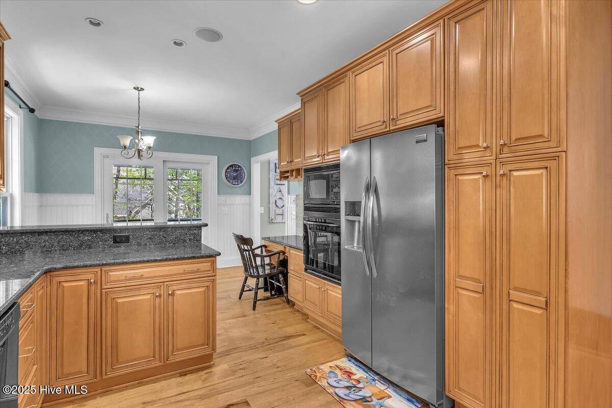 10248 Mariners Cove Court