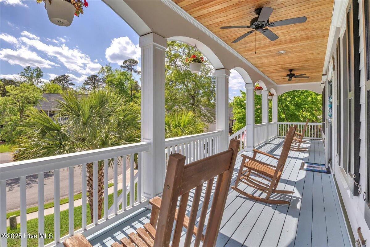 10248 Mariners Cove Court