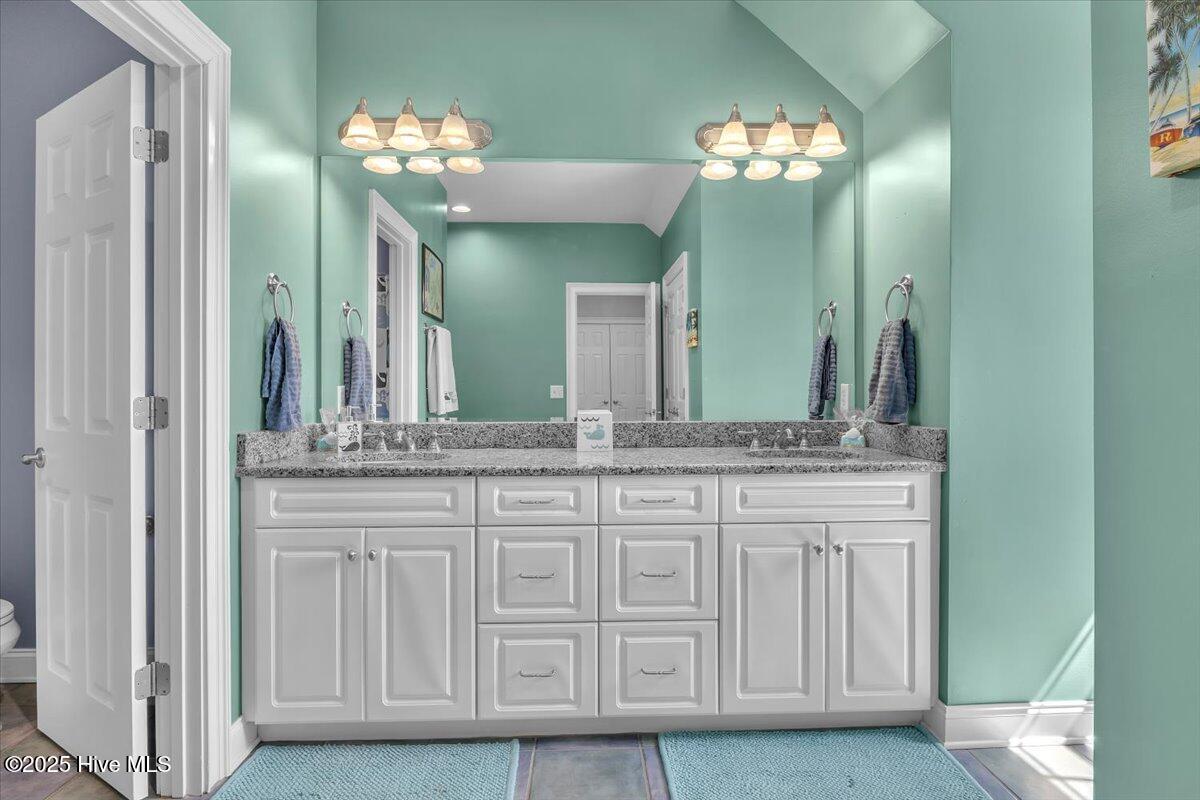 10248 Mariners Cove Court